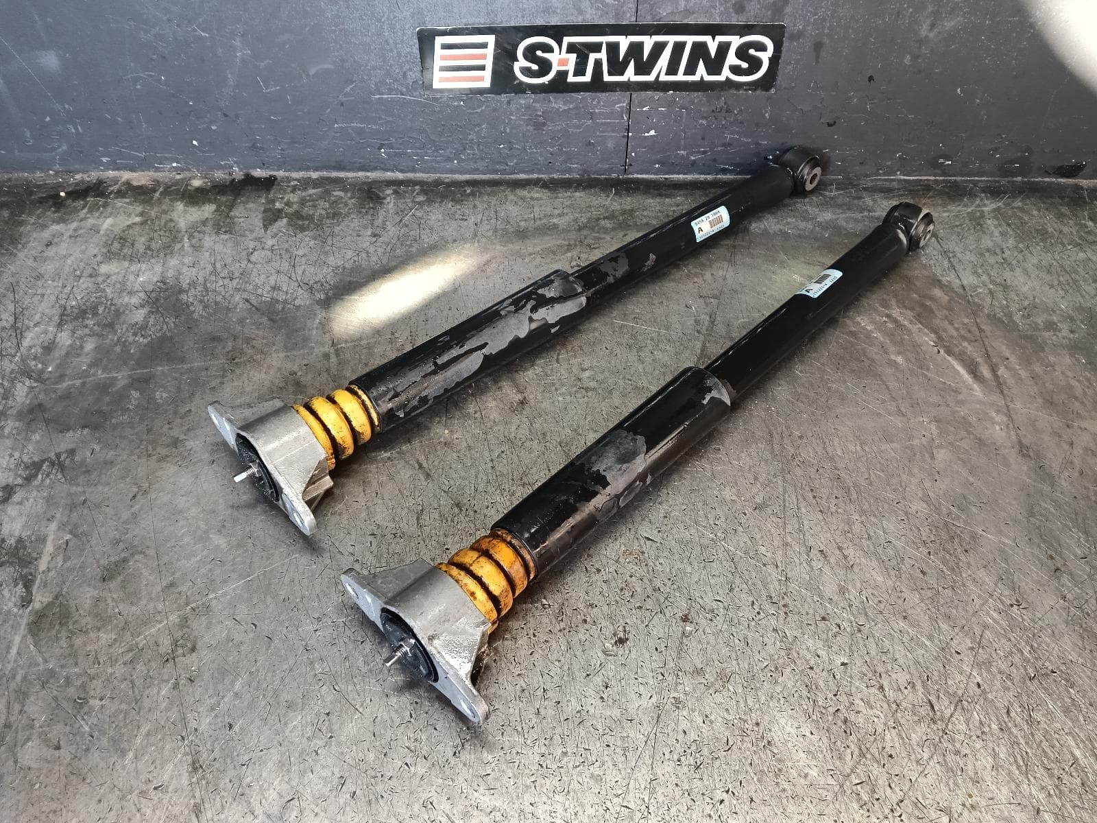 2016 MAZDA 3 SHOCK ABSORBER REAR, PAIR, PETROL, 2.5, BM-BN, 11/13-02/19 0000420066
