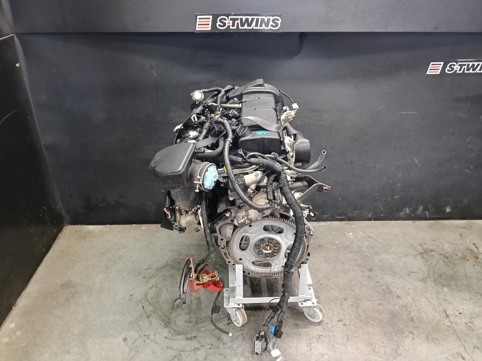Used auto part listing image: 2014 MITSUBISHI OUTLANDER ENGINE PETROL, 2.4, 4J12, ZJ-ZL, 10/12-07/21 0000419535