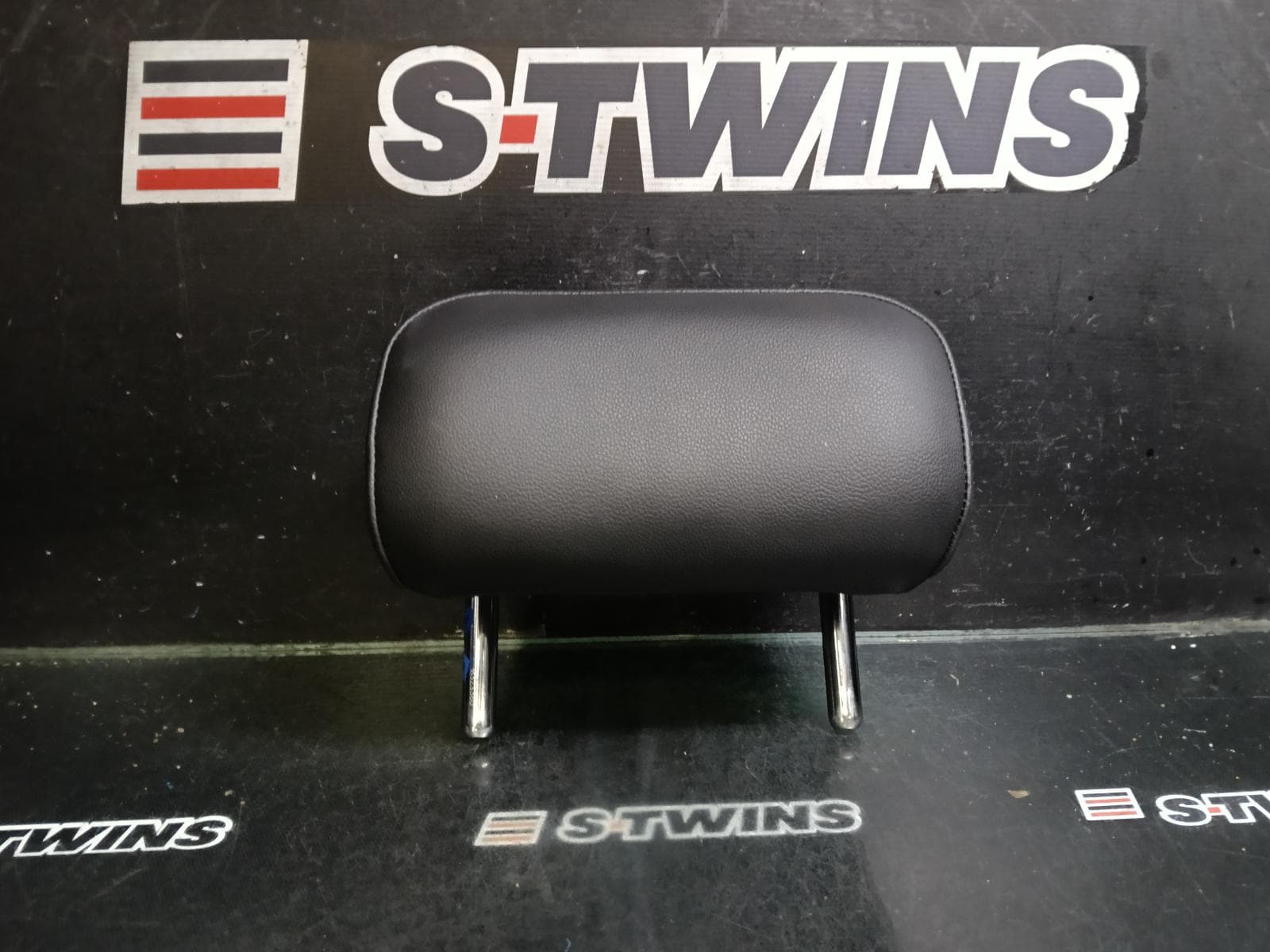 2021 VOLKSWAGEN T-ROC HEADREST A1, 03/20-12/25 0000420647