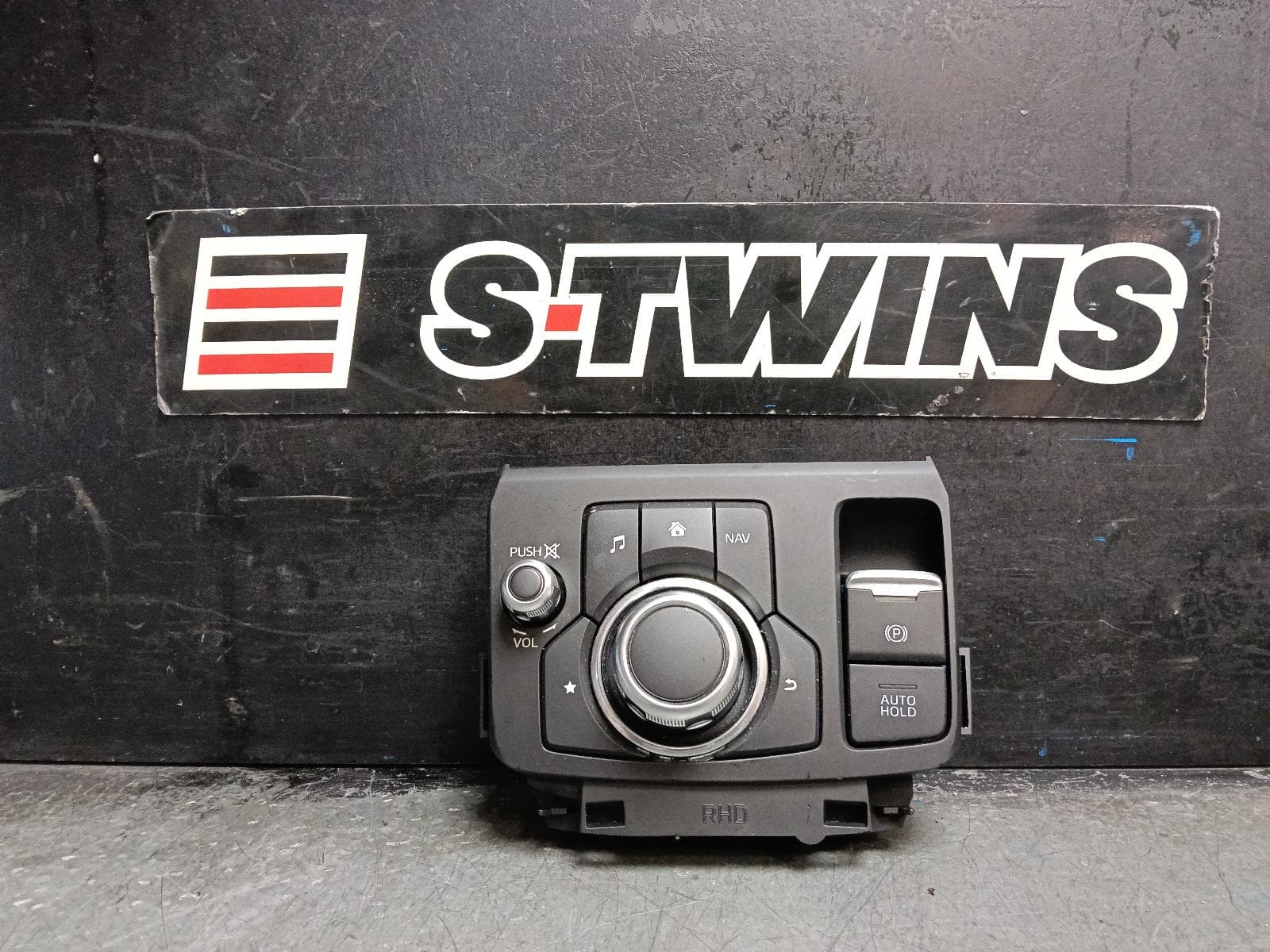 Used auto part listing image: 2021 MAZDA CX3 ELECT PARK SWITCH, DK, 06/18- 0000420554