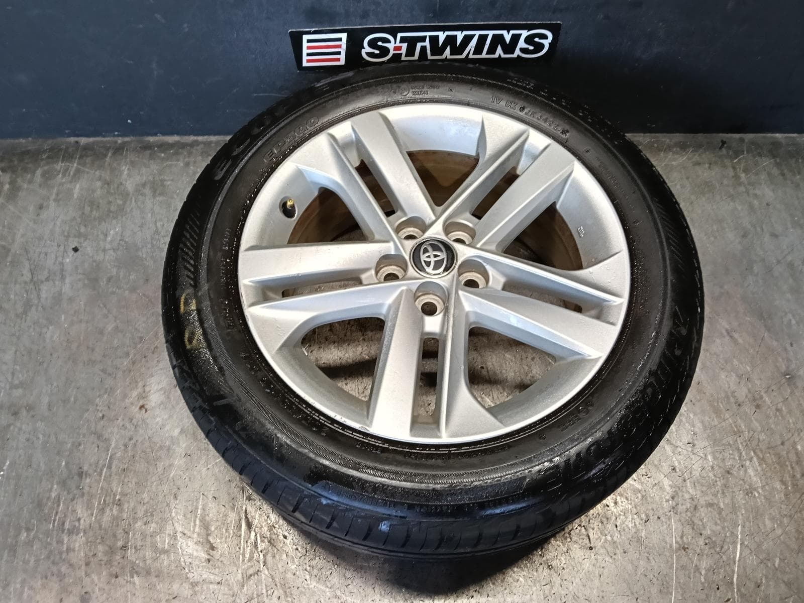 2022 TOYOTA COROLLA WHEEL MAG E210, FACTORY, 16X7IN, 5 TWIN SPOKE, GREY, 07/18- 0000420617