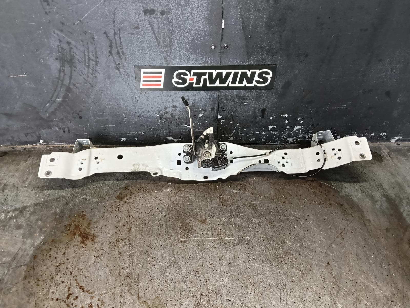 Used auto part listing image: 2020 HONDA HRV RADIATOR SUPPORT RU, 12/14-10/21 0000386417
