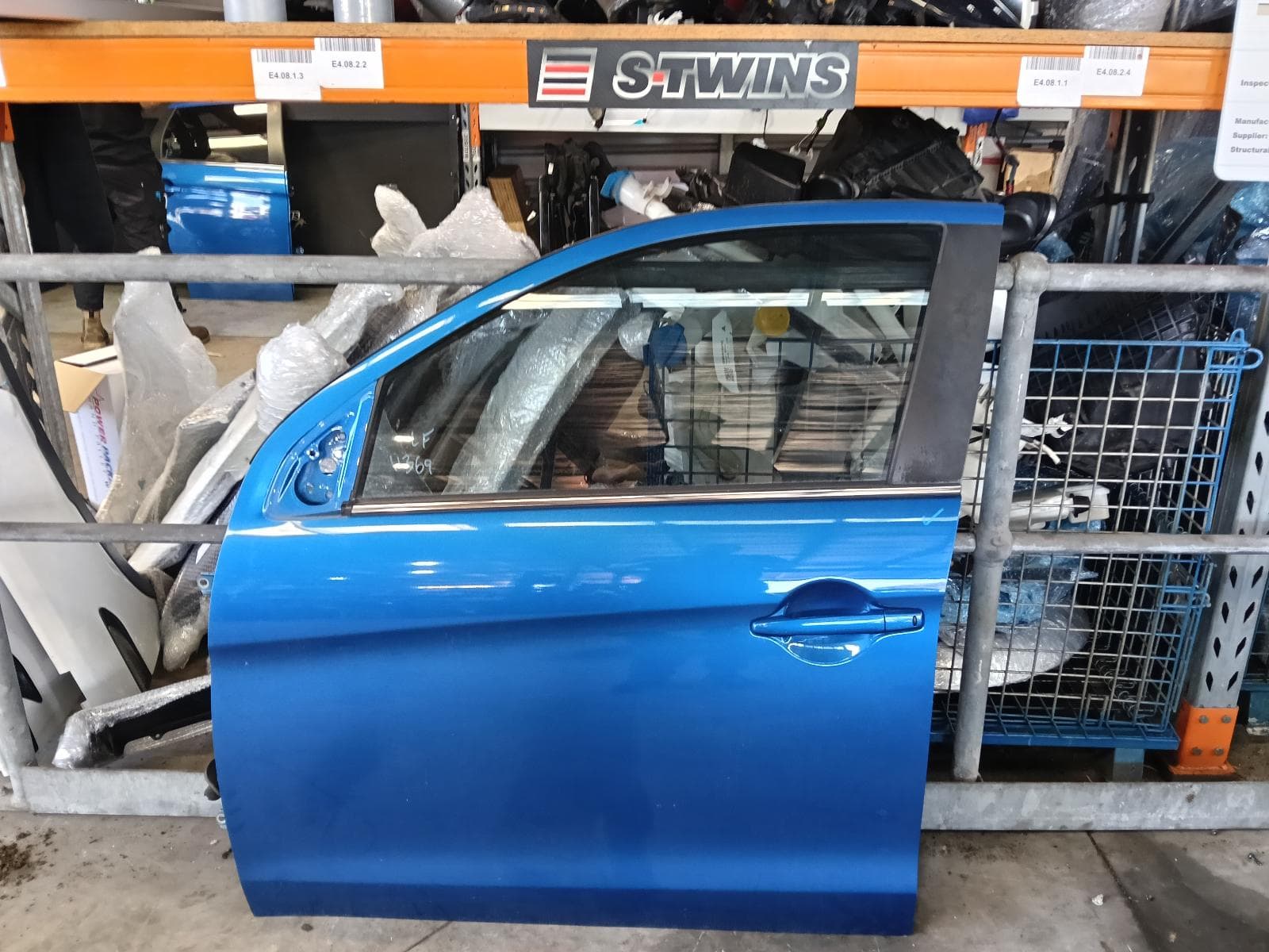 2019 MITSUBISHI ASX LEFT FRONT DOOR XC-XD, 07/18-12/24 0000420714