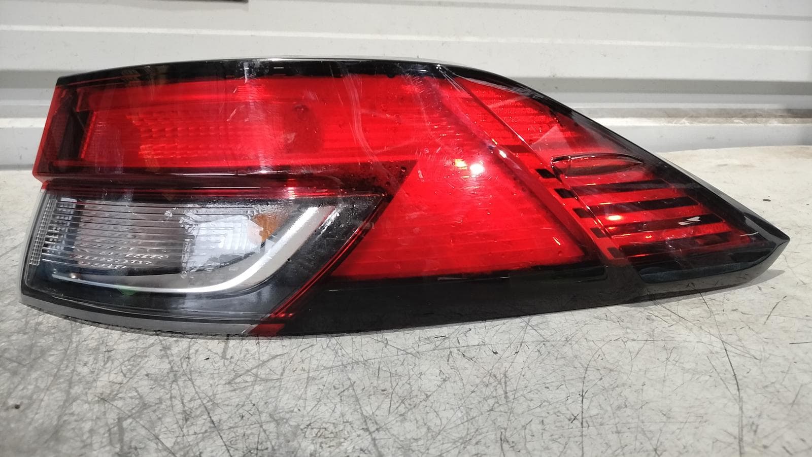 Used auto part listing image: 2025 TOYOTA COROLLA CROSS RIGHT TAILLIGHT XG10, IN BODY, W/ LED TYPE, 01/22- 0000413110