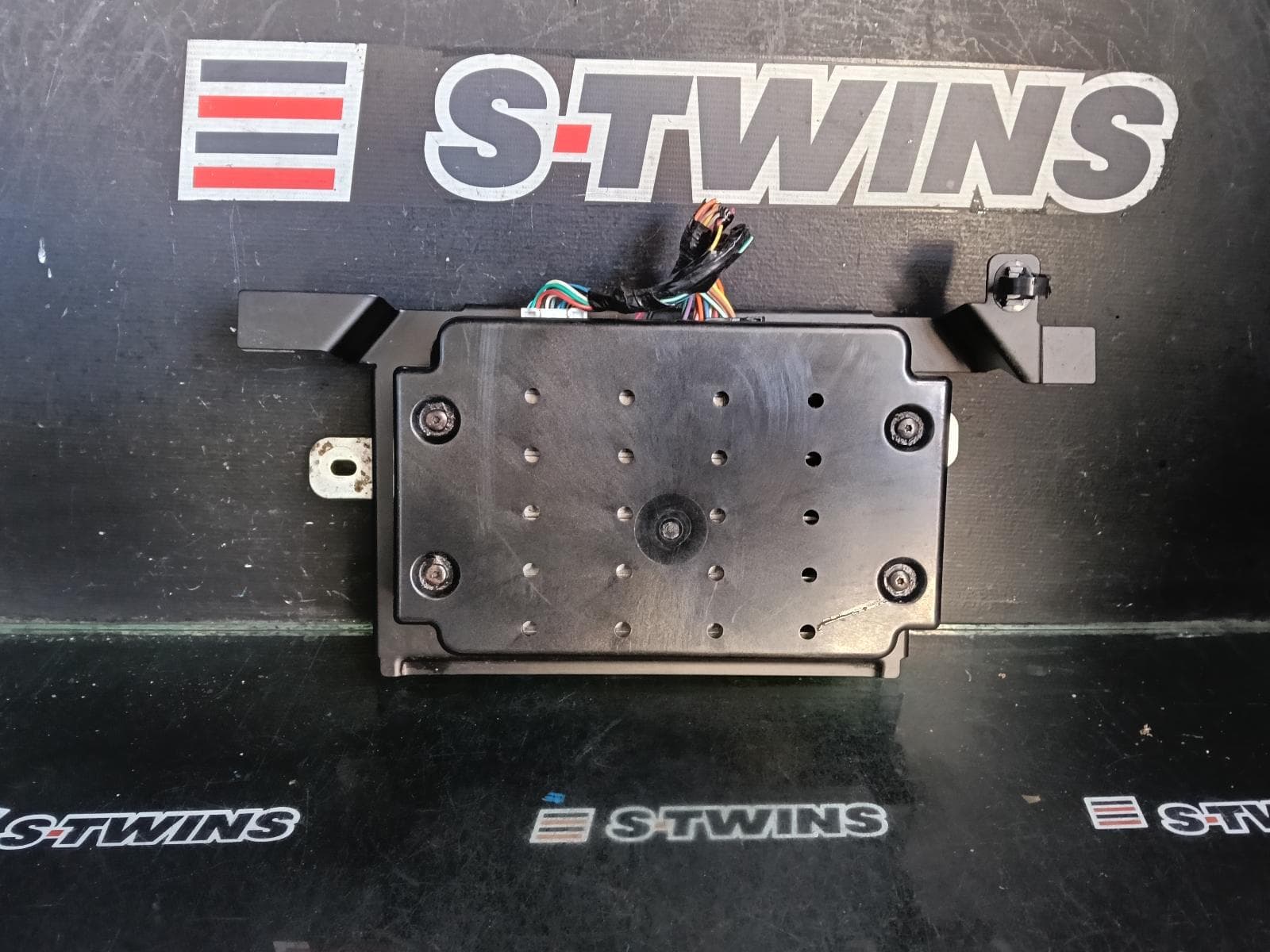 2016 SUBARU OUTBACK AMPLIFIER, 6TH GEN, 08/14-12/17 0000420854