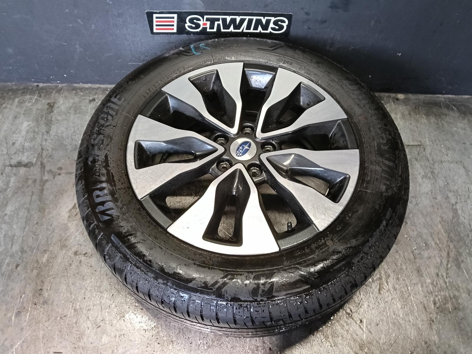 2025 SUBARU OUTBACK WHEEL MAG 7TH GEN, FACTORY, 18X7IN, 5 Y SPOKE, HIGH GLOSS BLACK, 12/20- 0000421187