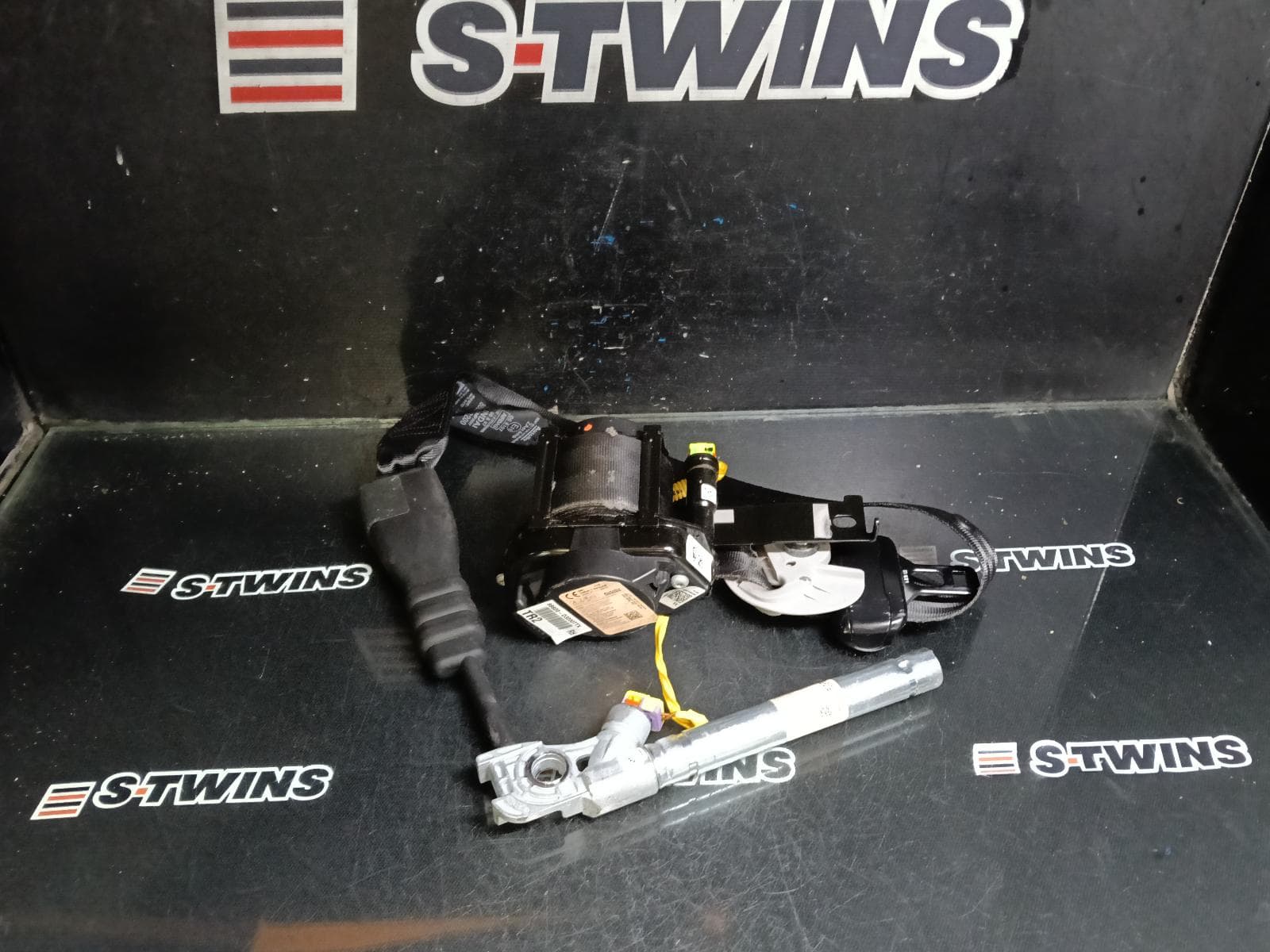2018 HYUNDAI TUCSON SEAT BELT STALK RH FRONT, SEAT BELT ONLY, W/ PRE-TENSIONER TYPE, TL (VIN KMHJ), 06/15-01/21 0000421210