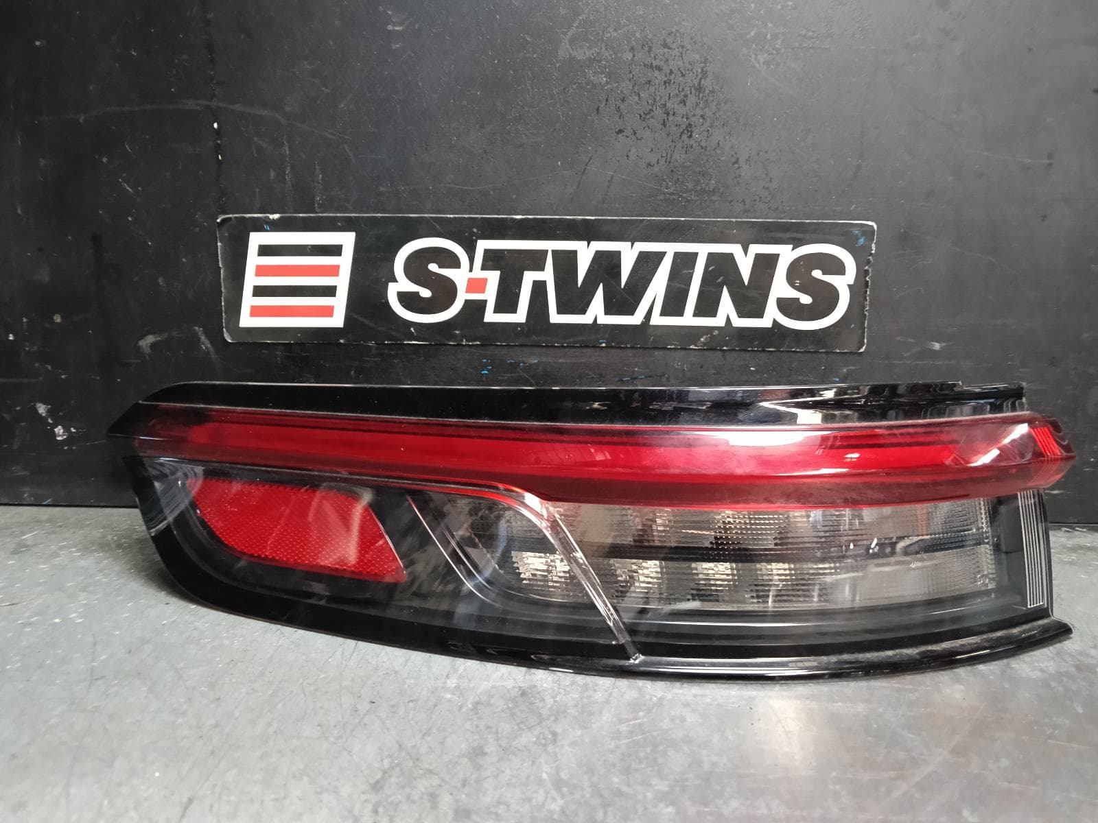 2023 JEEP GRANDCHEROKEE LEFT TAILLIGHT WL, IN BODY, LED TYPE, 08/21-12/23 0000421468