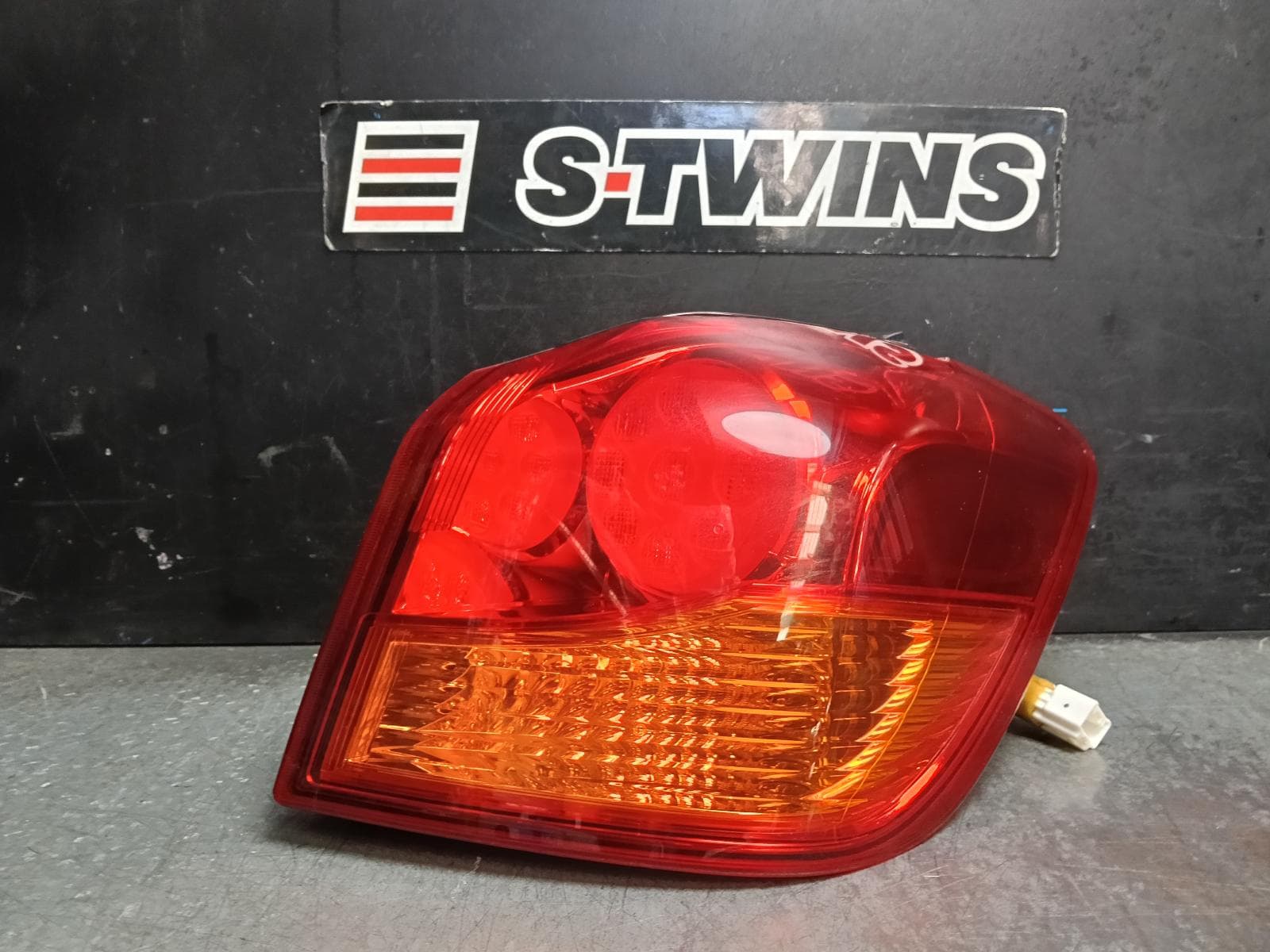 Used auto part listing image: 2019 MITSUBISHI ASX RIGHT TAILLIGHT XA-XC, 05/10-07/19 0000421351