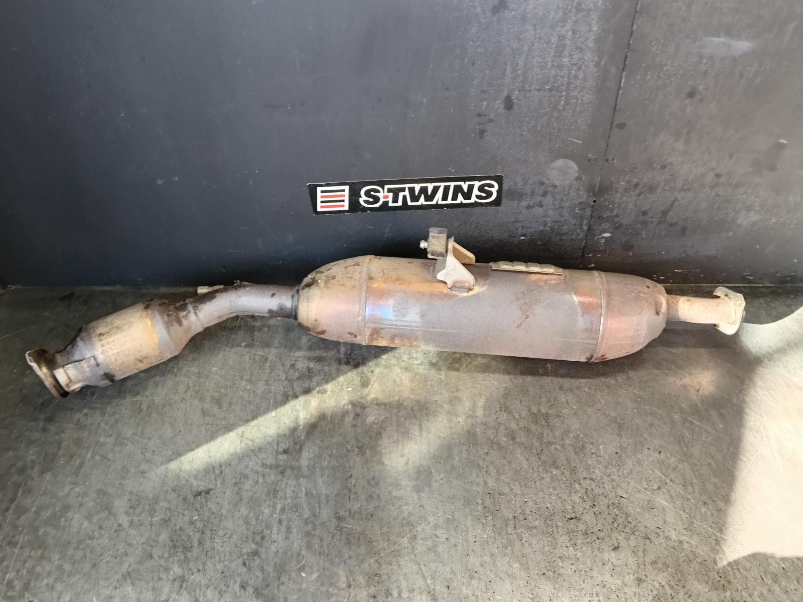 2017 TOYOTA COROLLA CATALYTIC CONVERTER UNDER CAR-CAT TYPE, 1.8, PETROL, ZRE172R, 12/13-06/19 0000421243