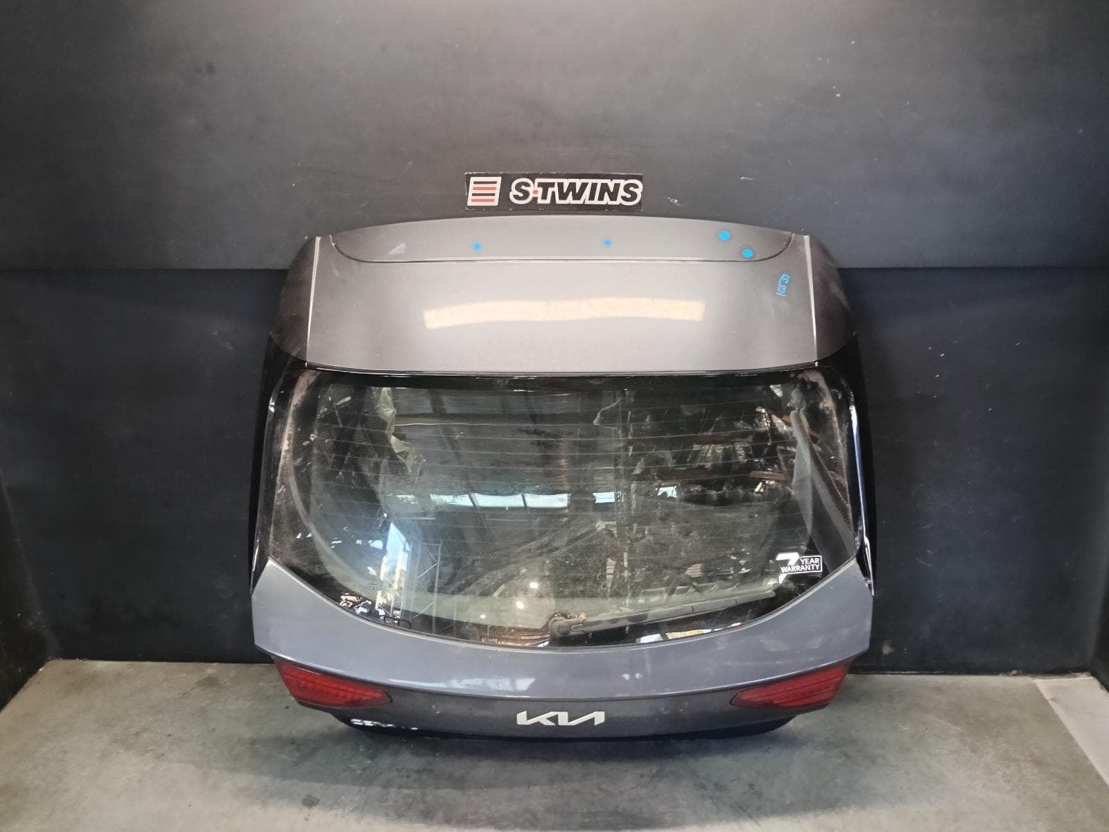 Used auto part listing image: 2021 KIA CERATO BOOTLID TAILGATE TAILGATE, BD, HATCH, 09/18-09/24 0000421561