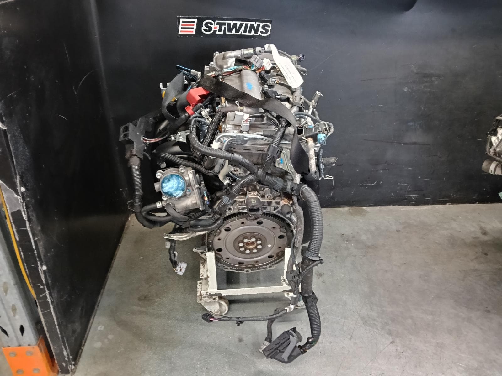 Used auto part listing image: 2013 TOYOTA COROLLA ENGINE PETROL, 1.8, 2ZR-FE, ZRE152/153R, 03/07-10/13 0000420772