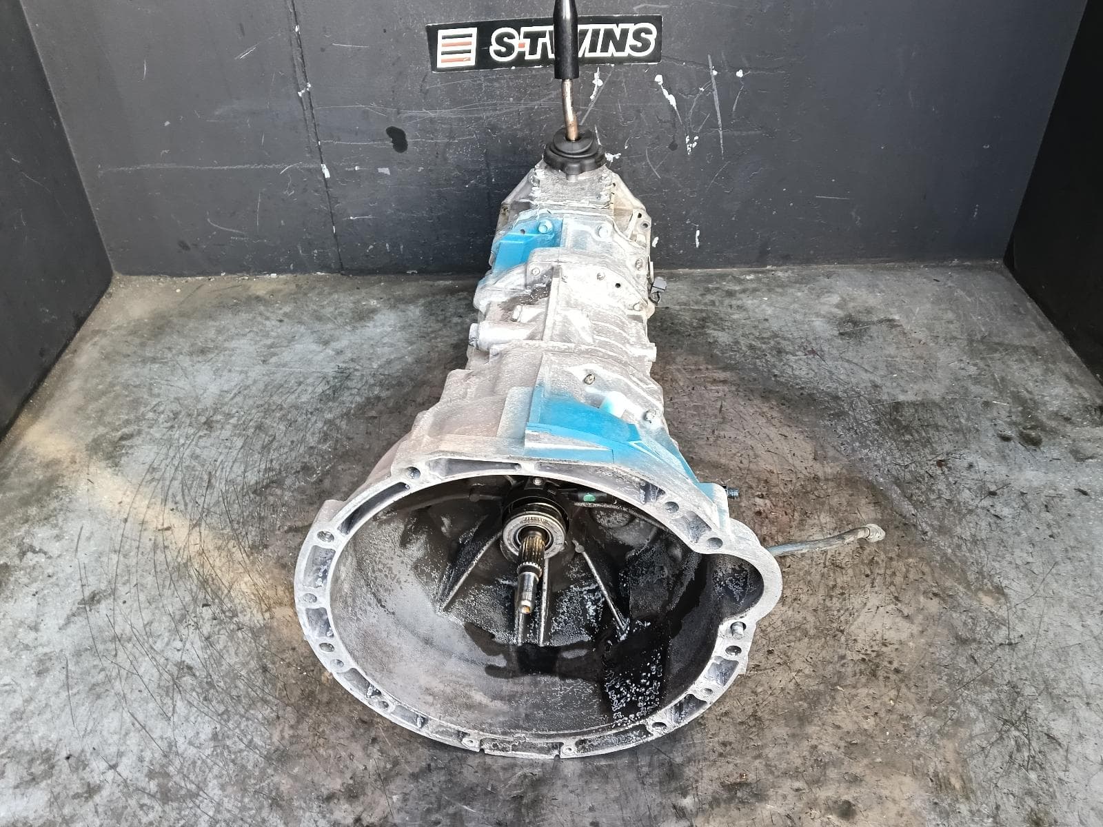 Used auto part listing image: 2017 MITSUBISHI TRITON TRANS GEARBOX MANUAL, 4WD, DIESEL, 2.4, 4N15, TURBO, NO TRANSFER CASE, NON HILL DESCENT ASSIST TYPE, MQ-MR, 03/15-10/23 0000421529
