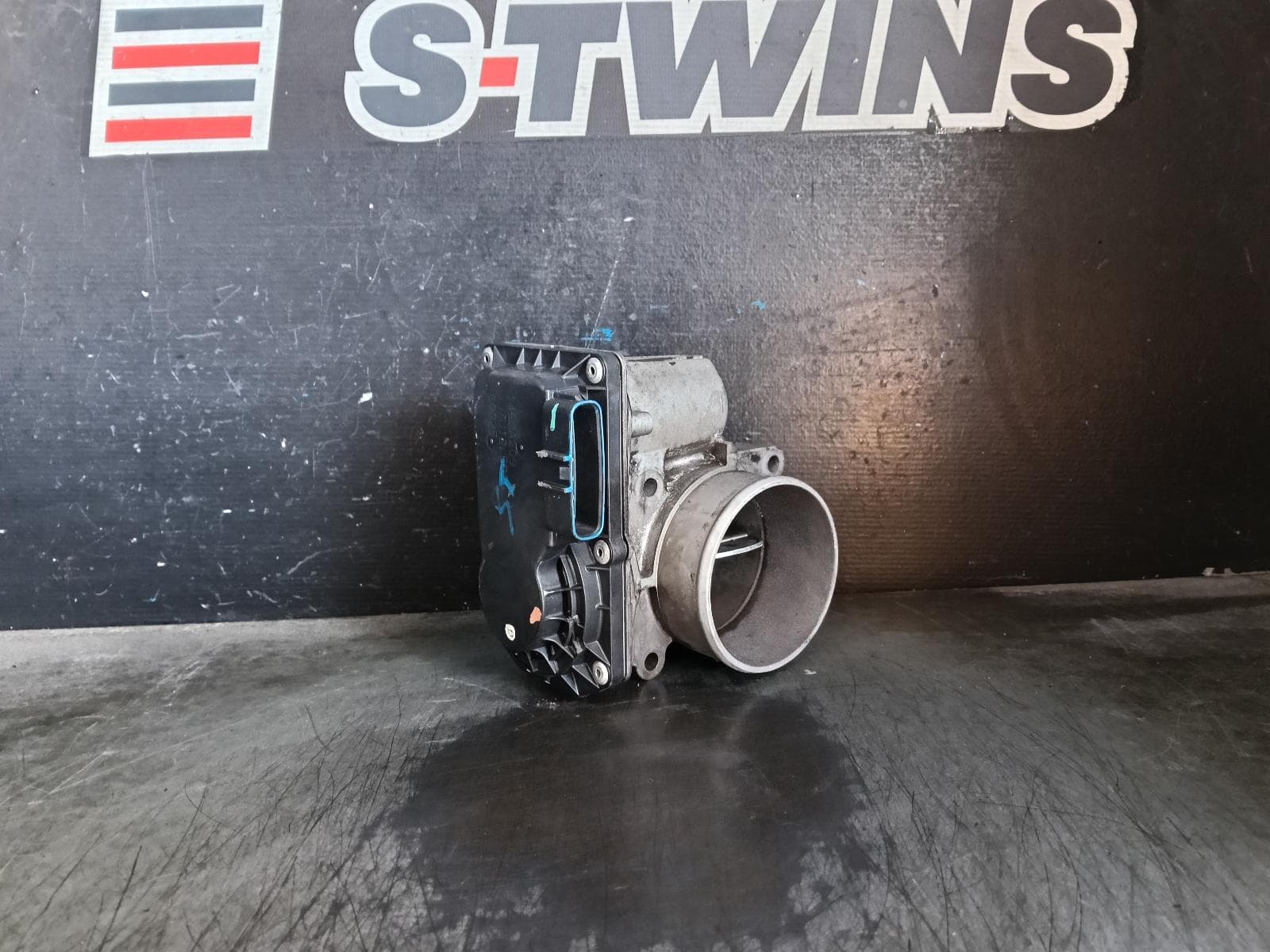 Used auto part listing image: 2017 MITSUBISHI TRITON THROTTLE BODY 2.4, DIESEL, 4N15, MQ-MR, 03/15-10/23 0000421531