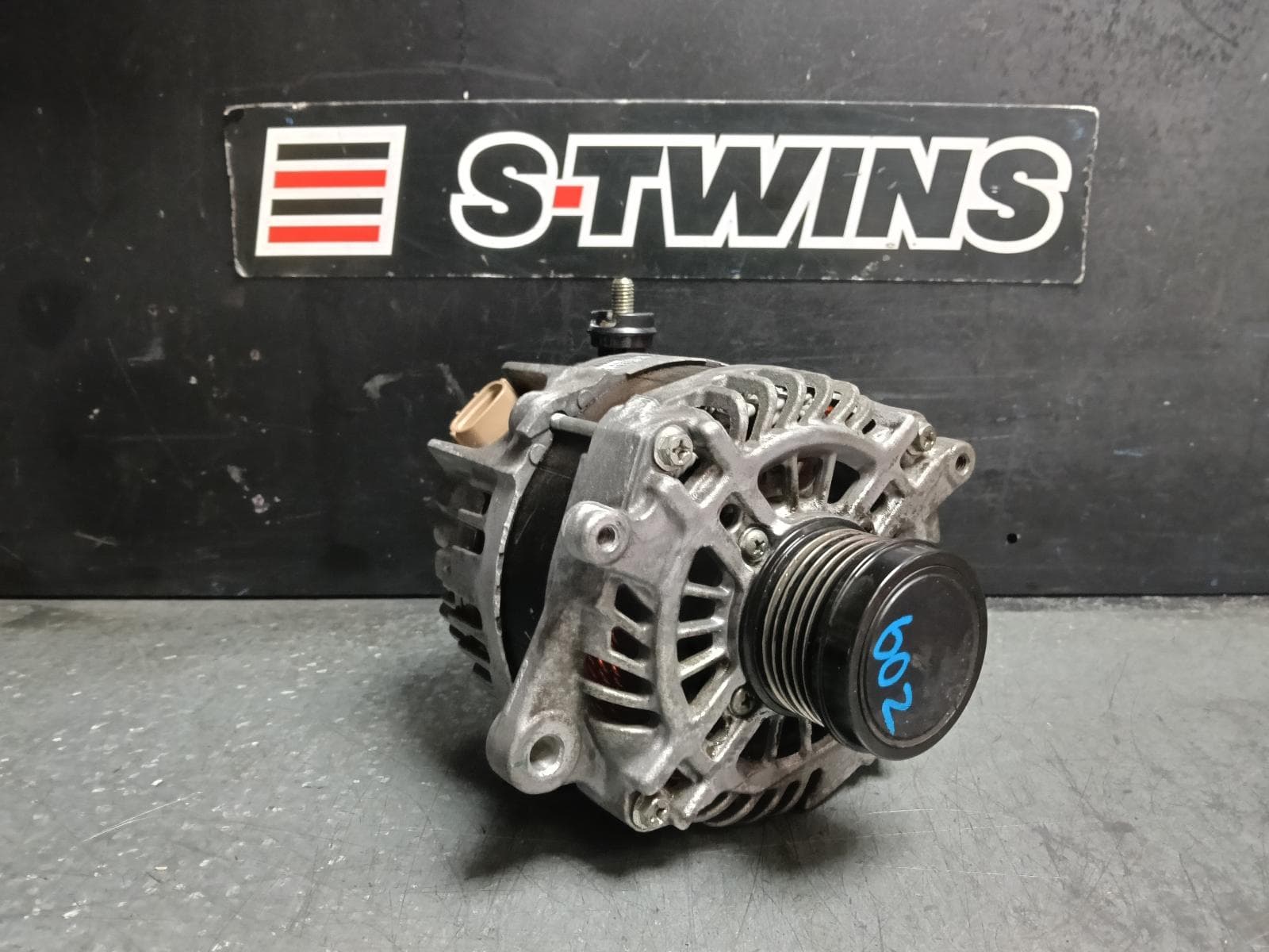 Used auto part listing image: 2017 SUBARU WRX ALTERNATOR PETROL, 2.0, TURBO, FA20E, V1, 03/14-10/21 0000422170