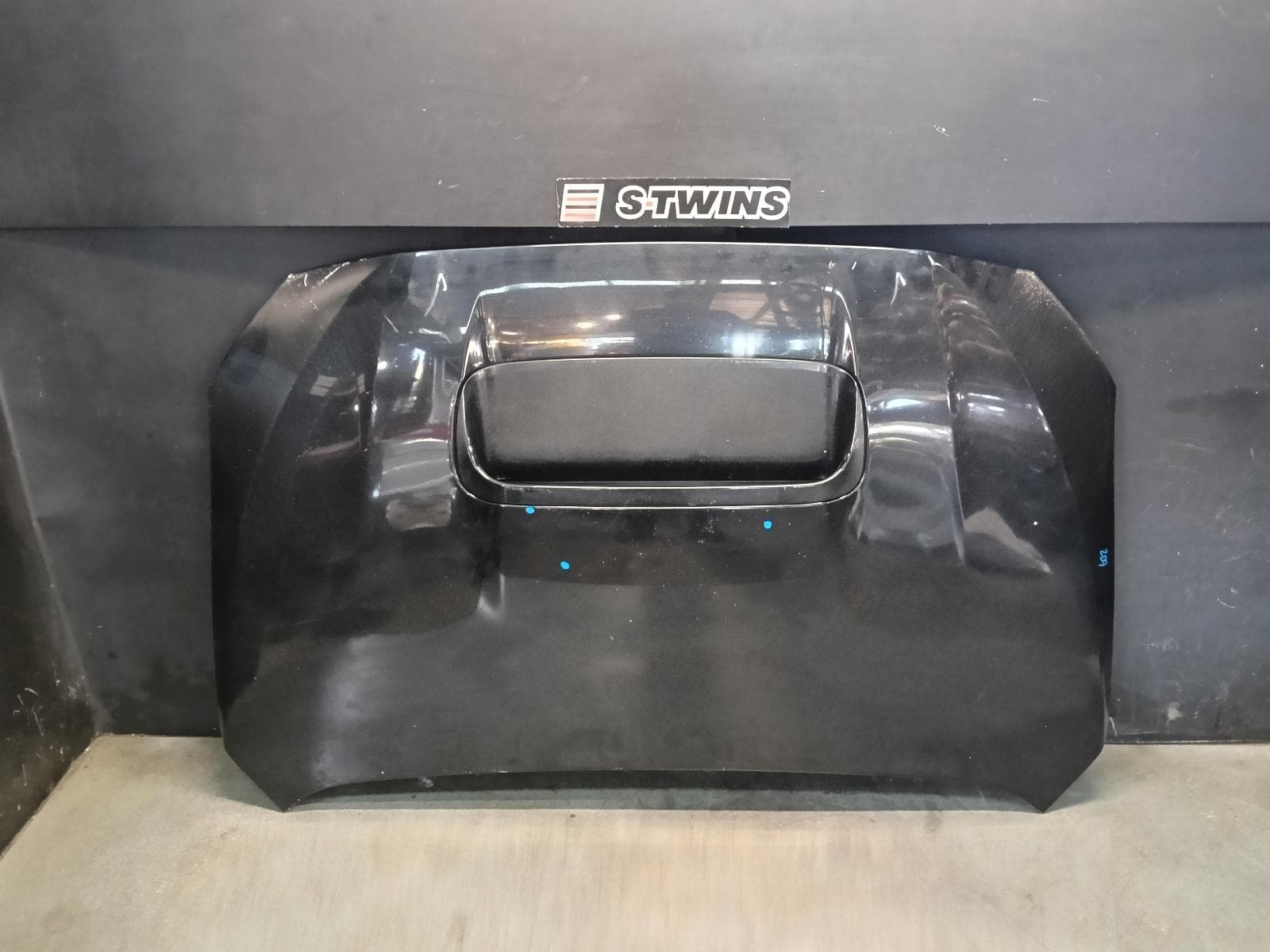 Used auto part listing image: 2017 SUBARU WRX BONNET V1, 03/14-10/21 0000421559
