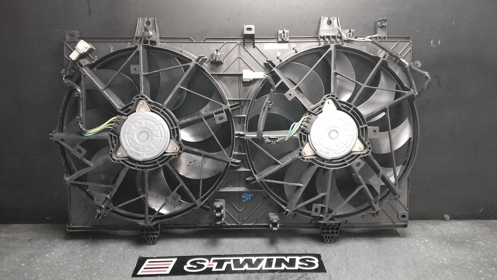 Used auto part listing image: 2021 NISSAN XTRAIL FAN DUAL FAN ASSY, T32, PETROL, 2.0/2.5, 02/14-07/22 0000397799