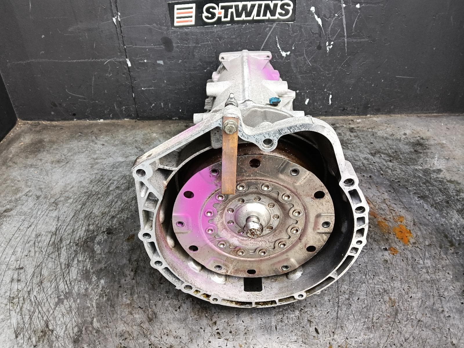 Used auto part listing image: 2017 BMW X5 TRANS GEARBOX AUTO, PETROL, 3.0, xDRIVE35i, TURBO, N55, F15, 12/13-07/18 0000422290