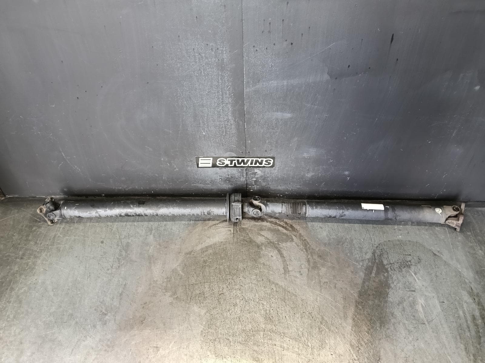 Used auto part listing image: 2016 FORD RANGER REAR PROP SHAFT PX SERIES 1-3, 2WD, 2.2/3.2, DIESEL, AUTO T/M, 06/11-04/22 0000422252