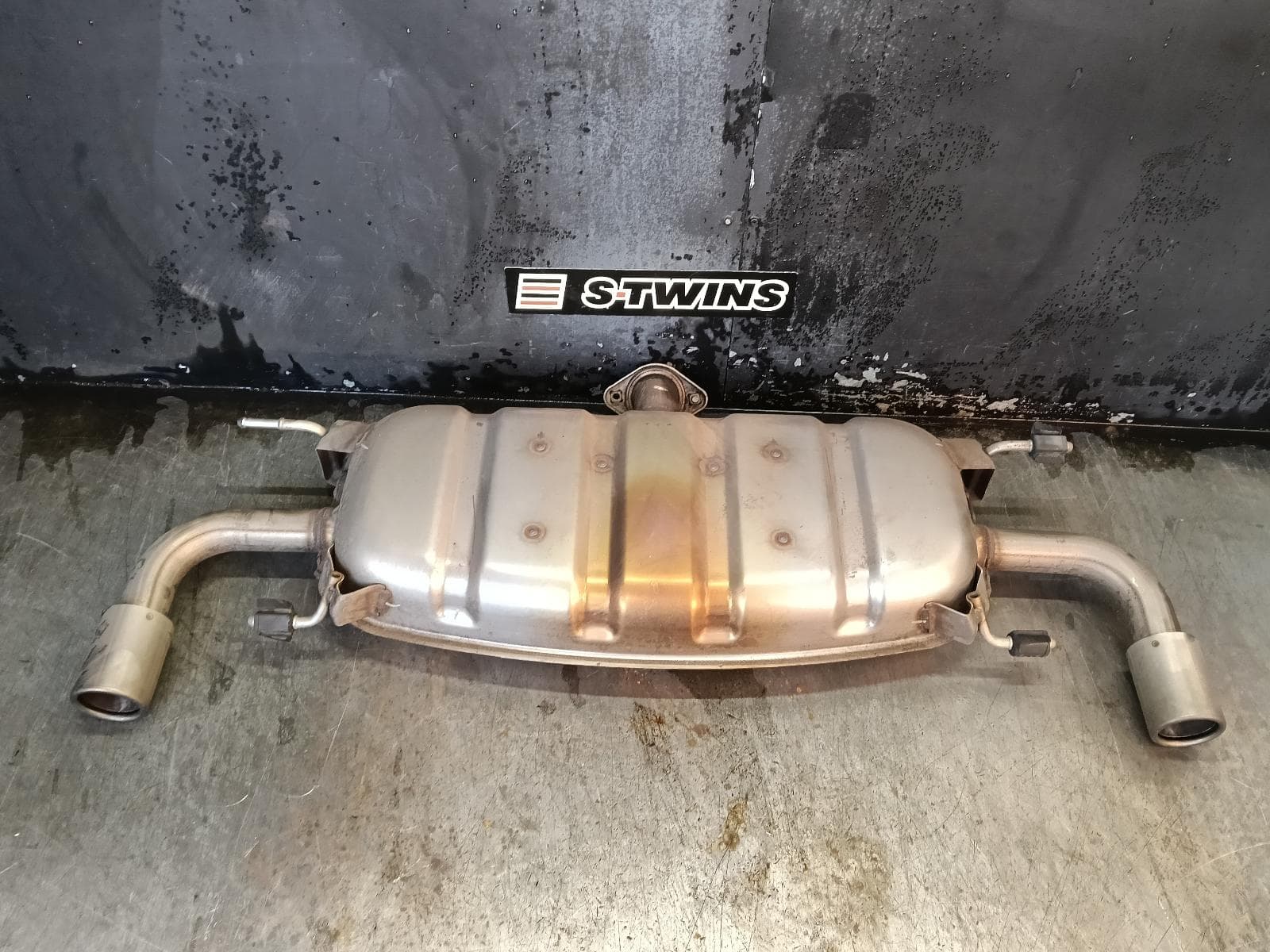 Used auto part listing image: 2021 MAZDA CX5 MUFFLER KF, 2.5 PETROL, 4WD, 02/17-03/26 0000396971