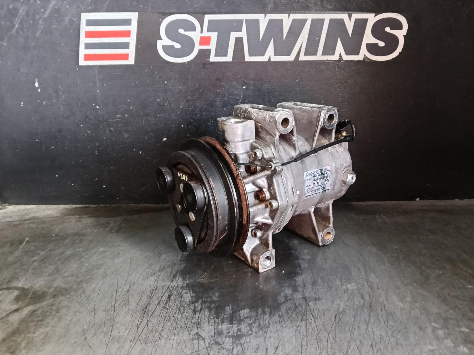 Used auto part listing image: 2014 ISUZU DMAX A C COMPRESSOR RA-RC, 3.0, 4JJ1, DIESEL, CALSONIC CR12SB, SINGLE V BELT, 10/08-06/20 0000422846