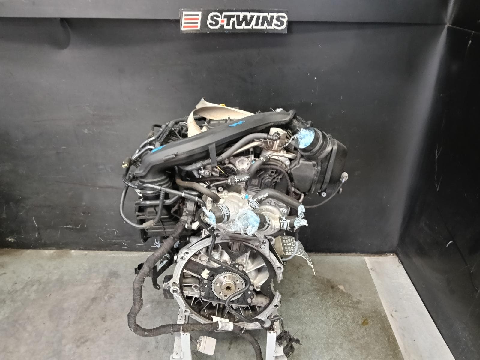 Used auto part listing image: 2022 SKODA KAMIQ ENGINE NW, PETROL, 1.5, TURBO, DADA CODE, 06/20- 0000422572