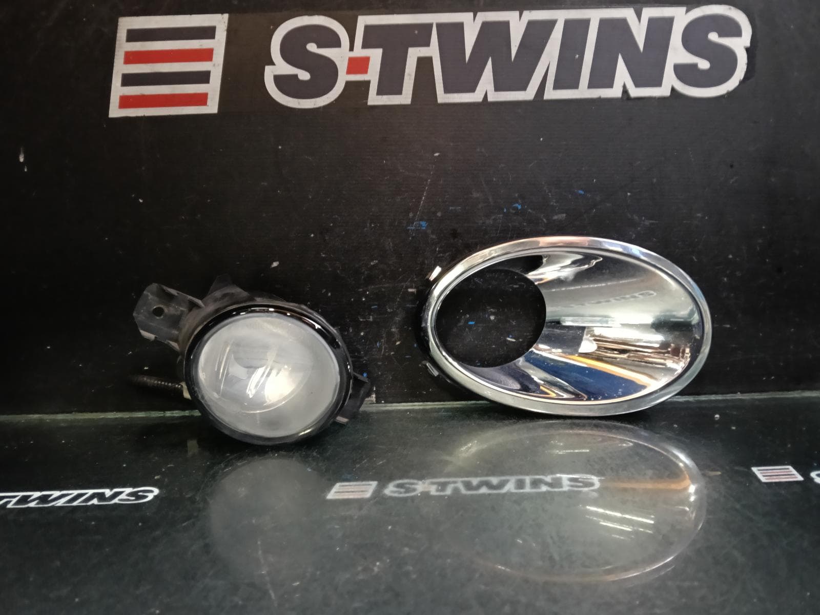 Used auto part listing image: 2010 NISSAN DUALIS RIGHT INDICATOR FOG SIDE BUMPER FOGLAMP, J10, 10/07-05/14 0000422988