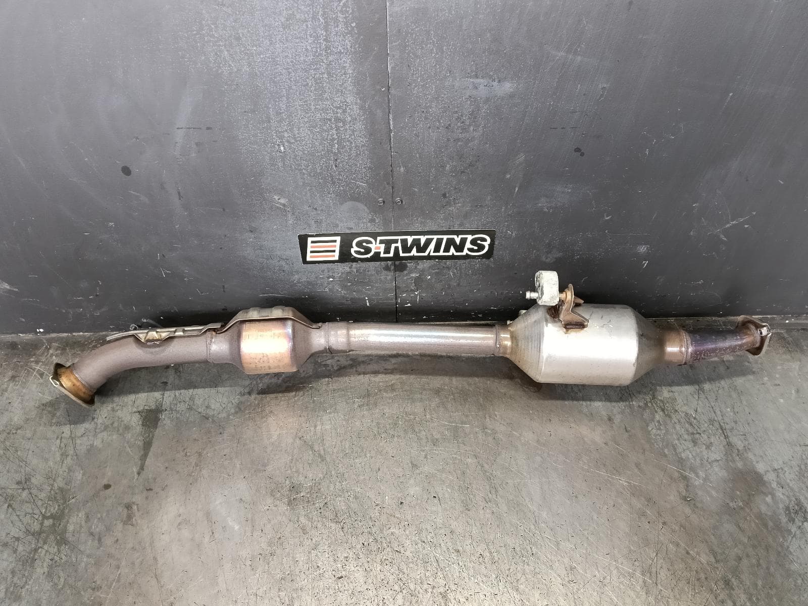 Used auto part listing image: 2018 TOYOTA COROLLA CATALYTIC CONVERTER UNDER CAR-CAT TYPE, 2.0, PETROL, MZEA12R, 07/18- 0000423123