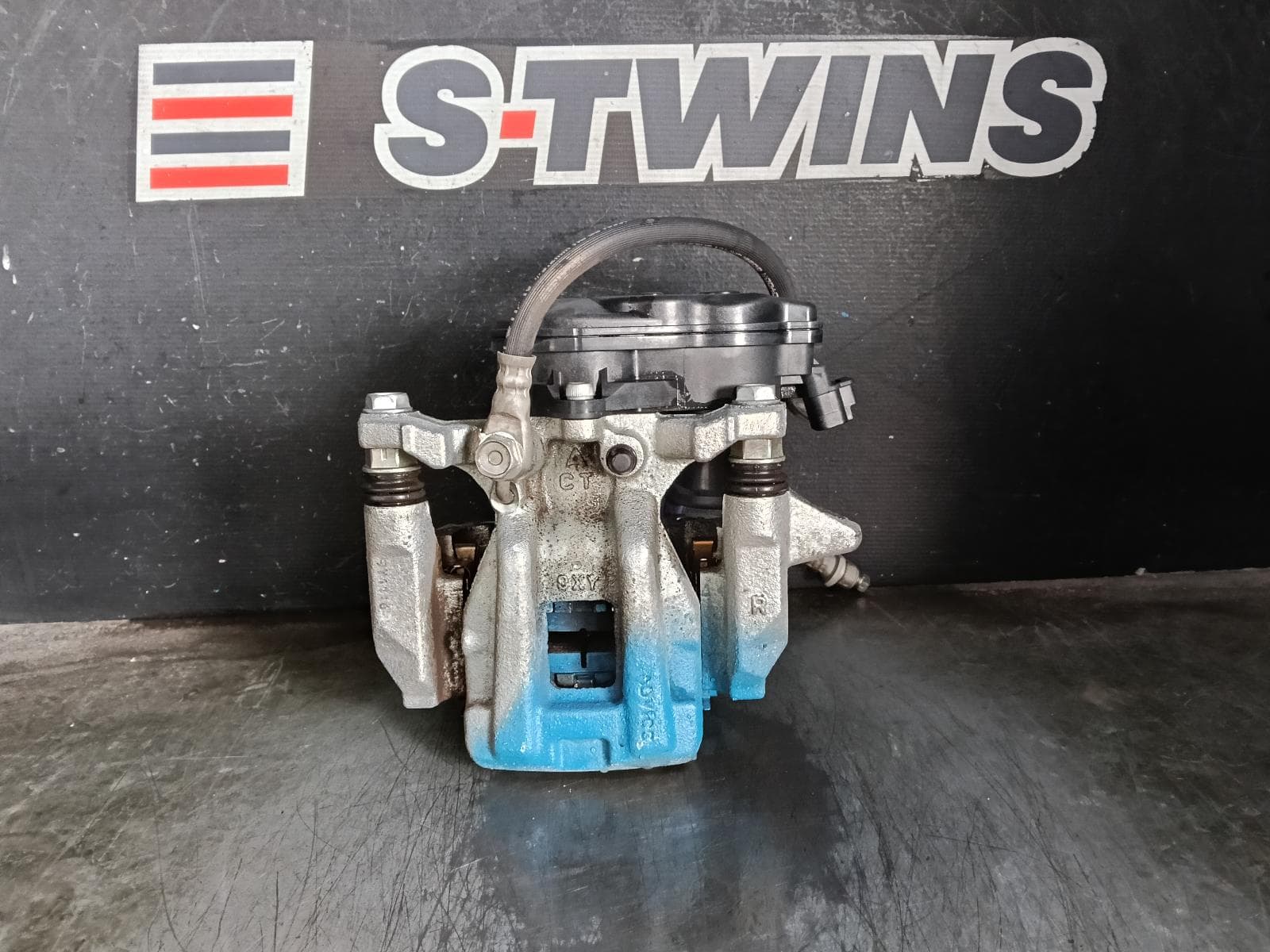 Used auto part listing image: 2018 TOYOTA COROLLA CALIPER E210, RH REAR, HATCH, NON HYBRID/HEV, 07/18- 0000423131