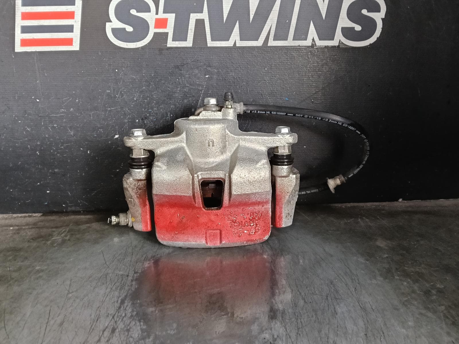 Used auto part listing image: 2018 TOYOTA COROLLA CALIPER E210, LH FRONT, HATCH, NON HYBRID/HEV, 07/18- 0000423133