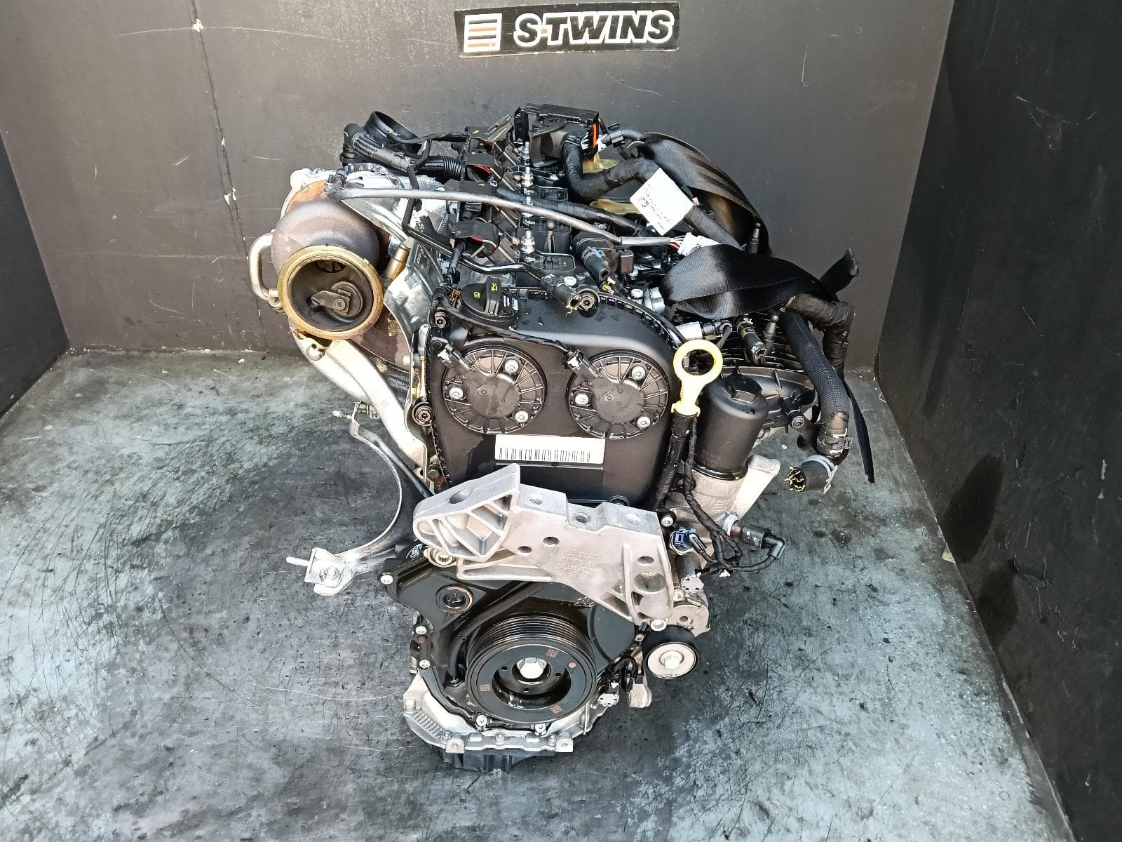 Used auto part listing image: 2016 AUDI A3 ENGINE PETROL, 2.0, TURBO, 8V (A3), CZPB CODE, 05/16-10/20 0000423245