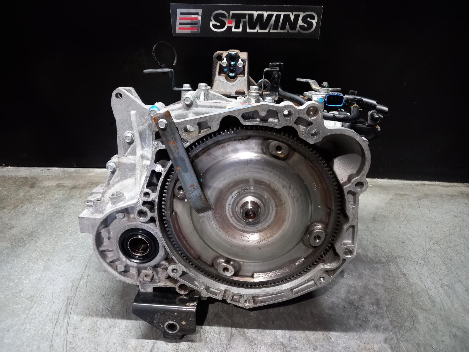 Used auto part listing image: 2014 HYUNDAI I30 TRANS GEARBOX AUTO, PETROL, 1.6, G4FD, GD, 12/12-02/15 0000279652
