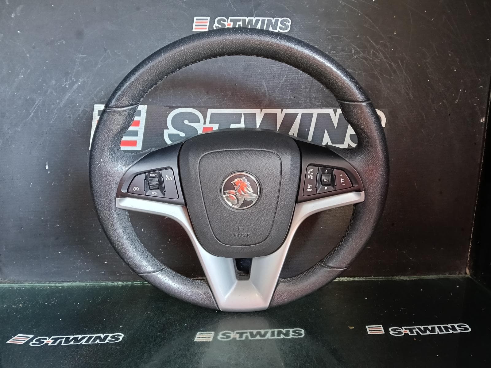 Used auto part listing image: 2014 HOLDEN CRUZE STEERING WHEEL LEATHER, JH, 03/11-01/17 0000423373