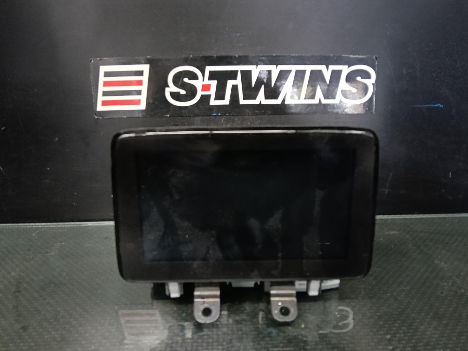 Used auto part listing image: 2025 MAZDA 2 DISPLAY UNIT, 7IN TOUCHSCREEN, DJ/DL, 11/19- 0000423598