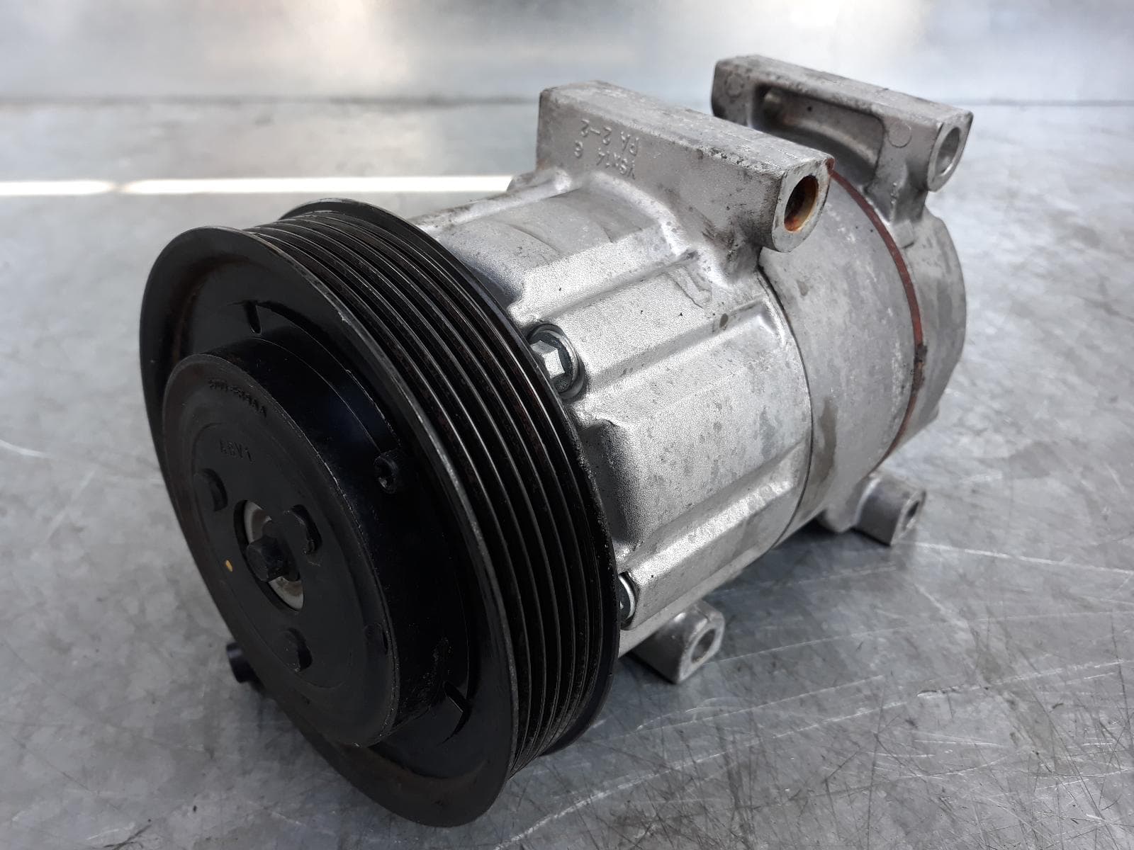 Used auto part listing image: 2014 KIA PRO CEED A C COMPRESSOR JD, 1.6, G4FJ, PETROL, TURBO, 10/13-01/16 0000080323