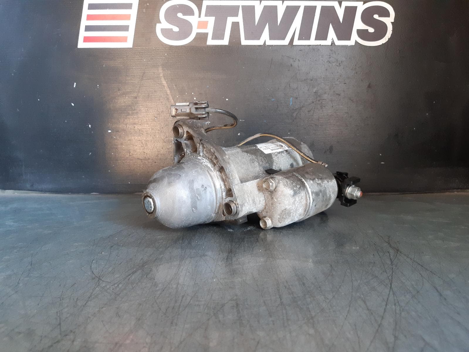 Used auto part listing image: 2017 INFINITI QX70 STARTER PETROL, 3.7, VQ37VHR, S51, 10/13-12/19 0000209874