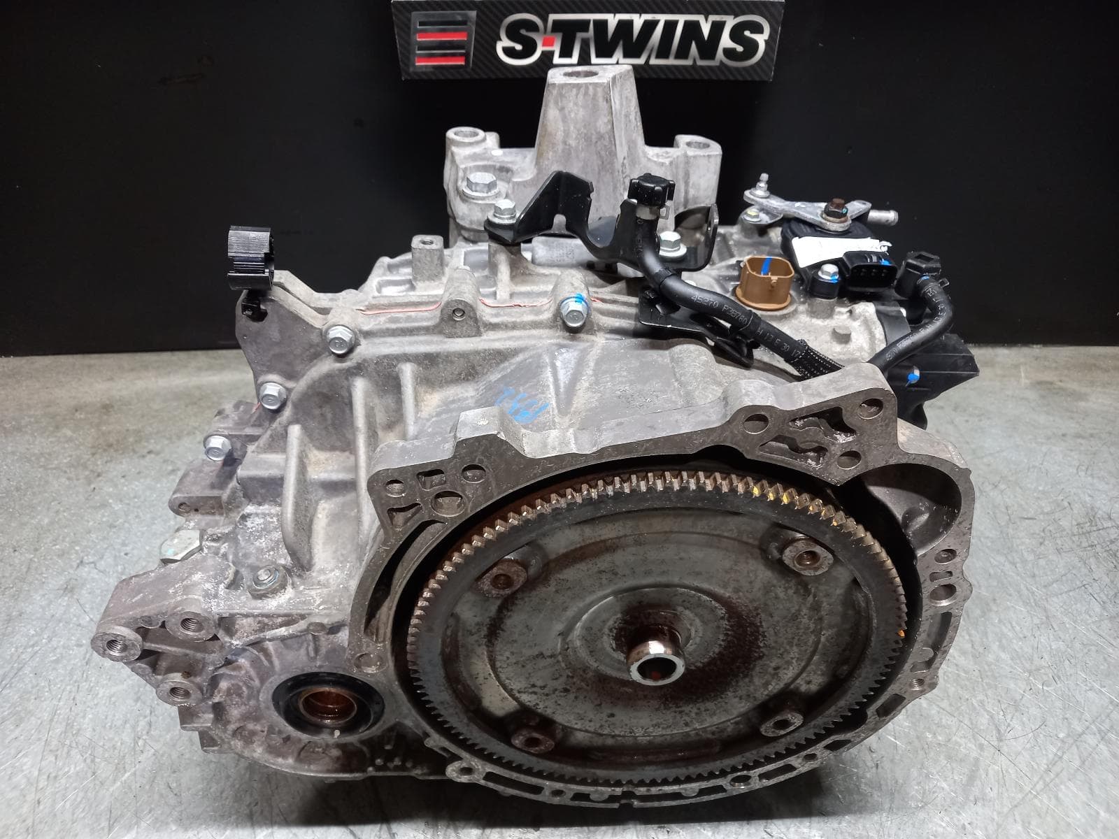 Used auto part listing image: 2014 JEEP COMPASS TRANS GEARBOX AUTO, 2WD, 2.0, PETROL, 6 SPEED, MK, 07/13-12/16 0000077061