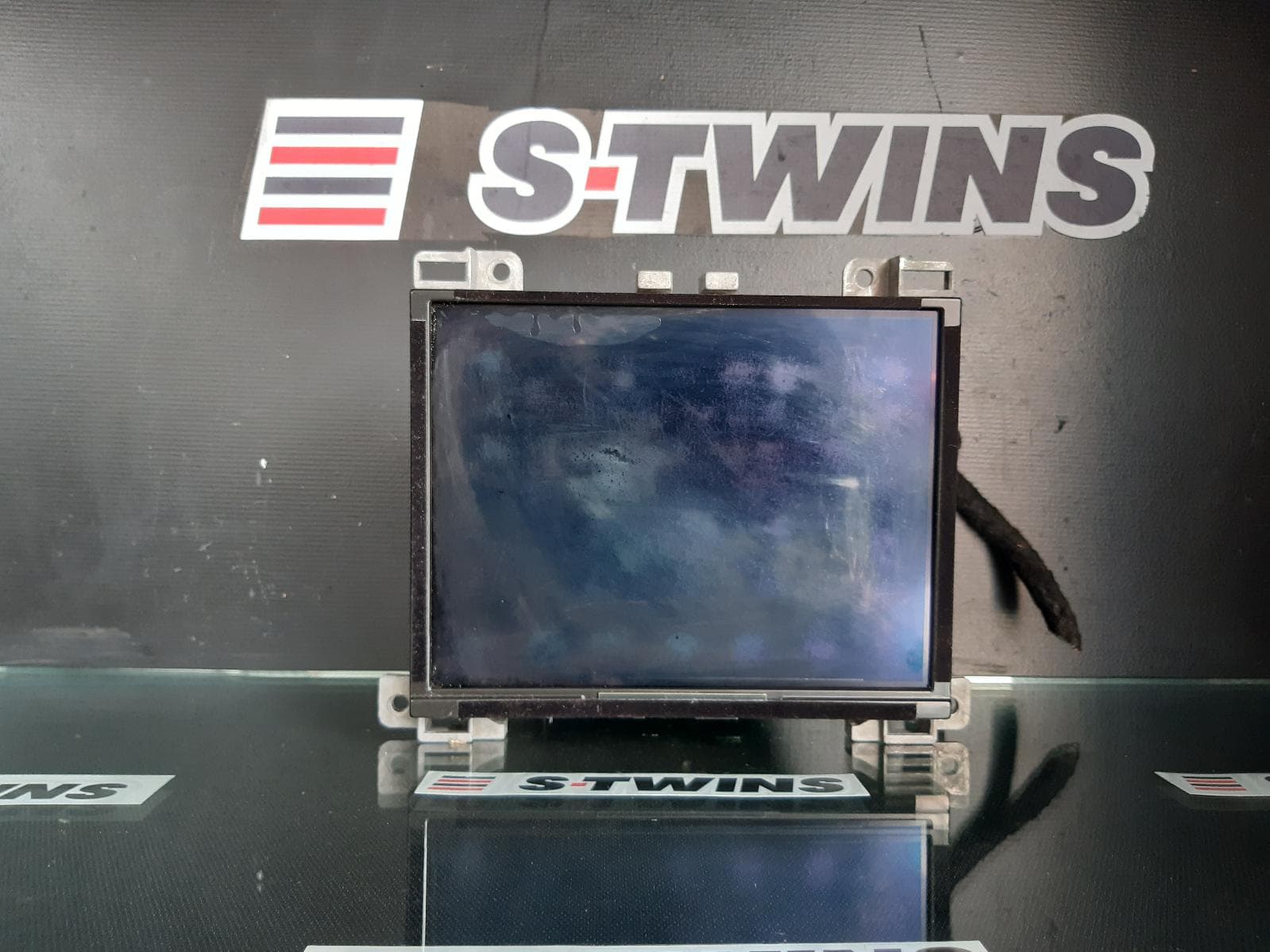 Used auto part listing image: 2019 CHRYSLER 300C SAT NAV HEAD UNIT, SRT TYPE, LX2, 01/15- 0000137200