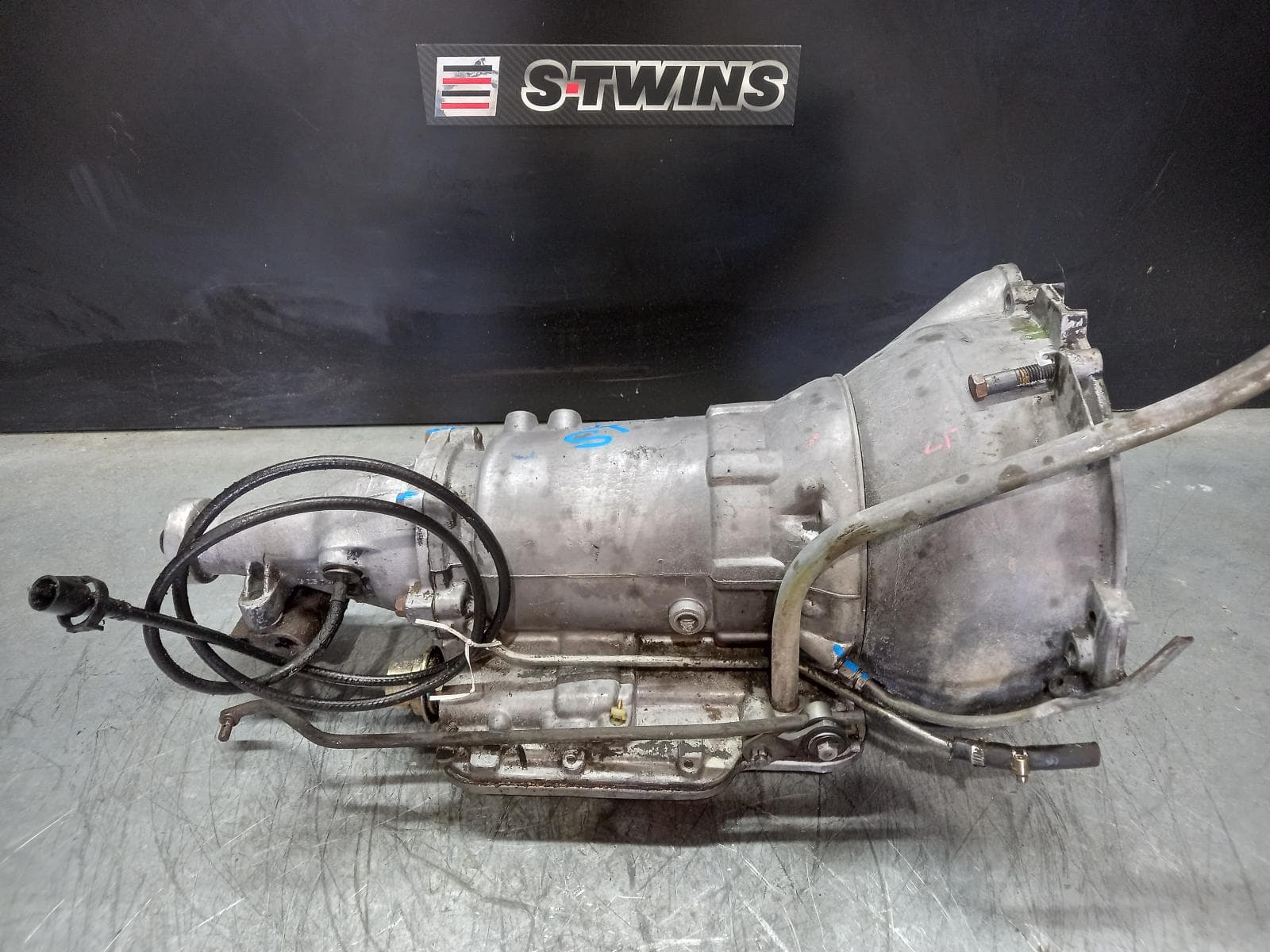 Used auto part listing image: 1979 HOLDEN KINGSWOOD TRANS GEARBOX HJ-HX-HZ, 74-80 0000168978
