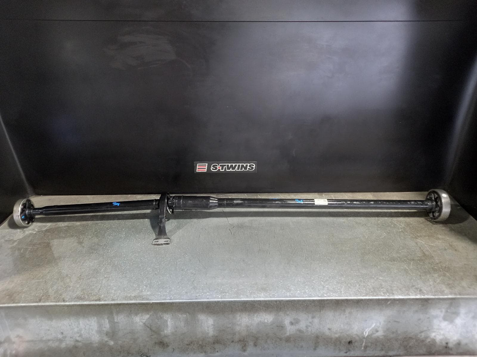 Used auto part listing image: 2018 VOLKSWAGEN TIGUAN REAR PROP SHAFT 5NA, ALLSPACE TYPE, LWB TYPE, 06/16- 0000236871