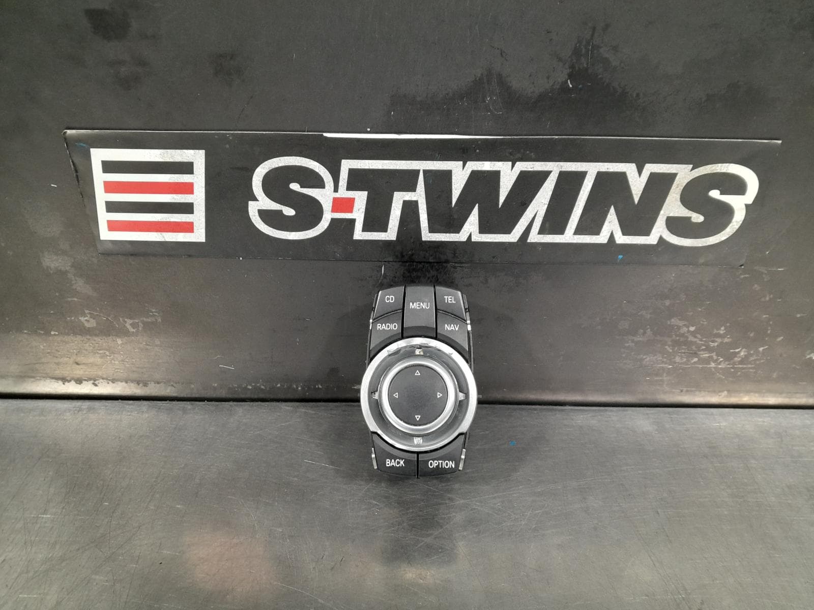 Used auto part listing image: 2012 BMW X5 MULTIMEDIA CONTROL SWITCH ASSY, 7 BUTTON TYPE, W/ CD, E70, 03/07-08/13 0000307614