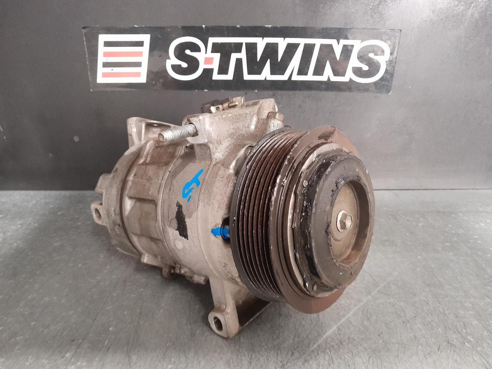 Used auto part listing image: 2014 NISSAN QASHQAI A C COMPRESSOR J11, 1.6, DIESEL, 12/13-06/17 0000322825