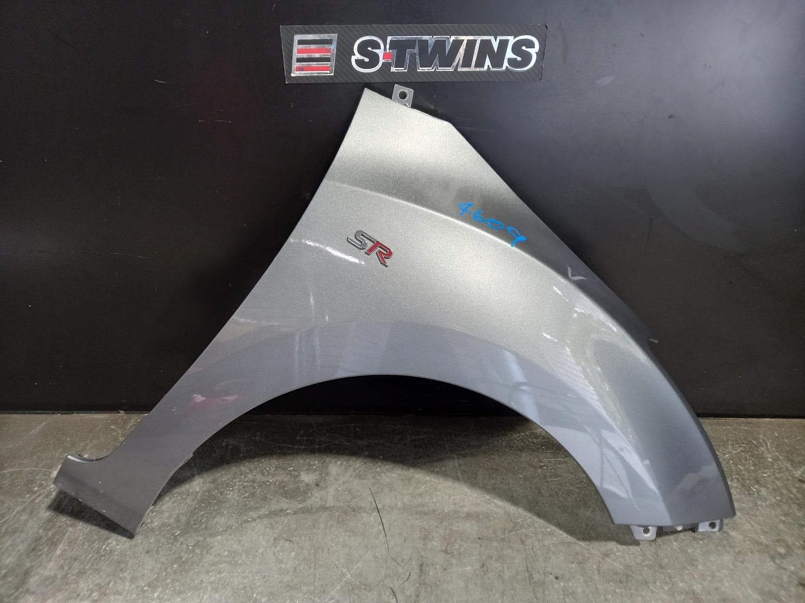 Used auto part listing image: 2016 HYUNDAI I30 RIGHT GUARD GD, 5DR HATCH, NON INDICATOR TYPE, 03/12-02/17 0000199679