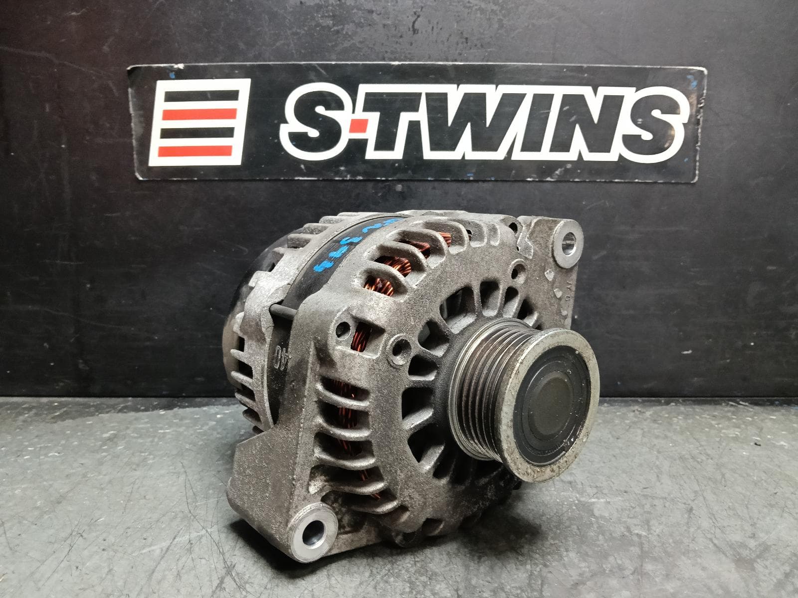 Used auto part listing image: 2022 SSANGYONG MUSSO ALTERNATOR DIESEL, 2.2, TURBO, Q200 SERIES, 08/18- 0000410789