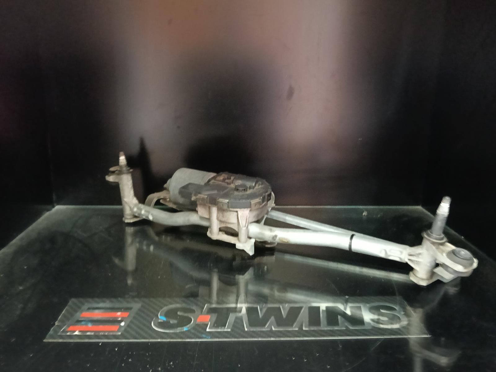 Used auto part listing image: 2009 AUDI A3 WIPER MOTOR FRONT, 8P, 06/04-04/13 0000372510
