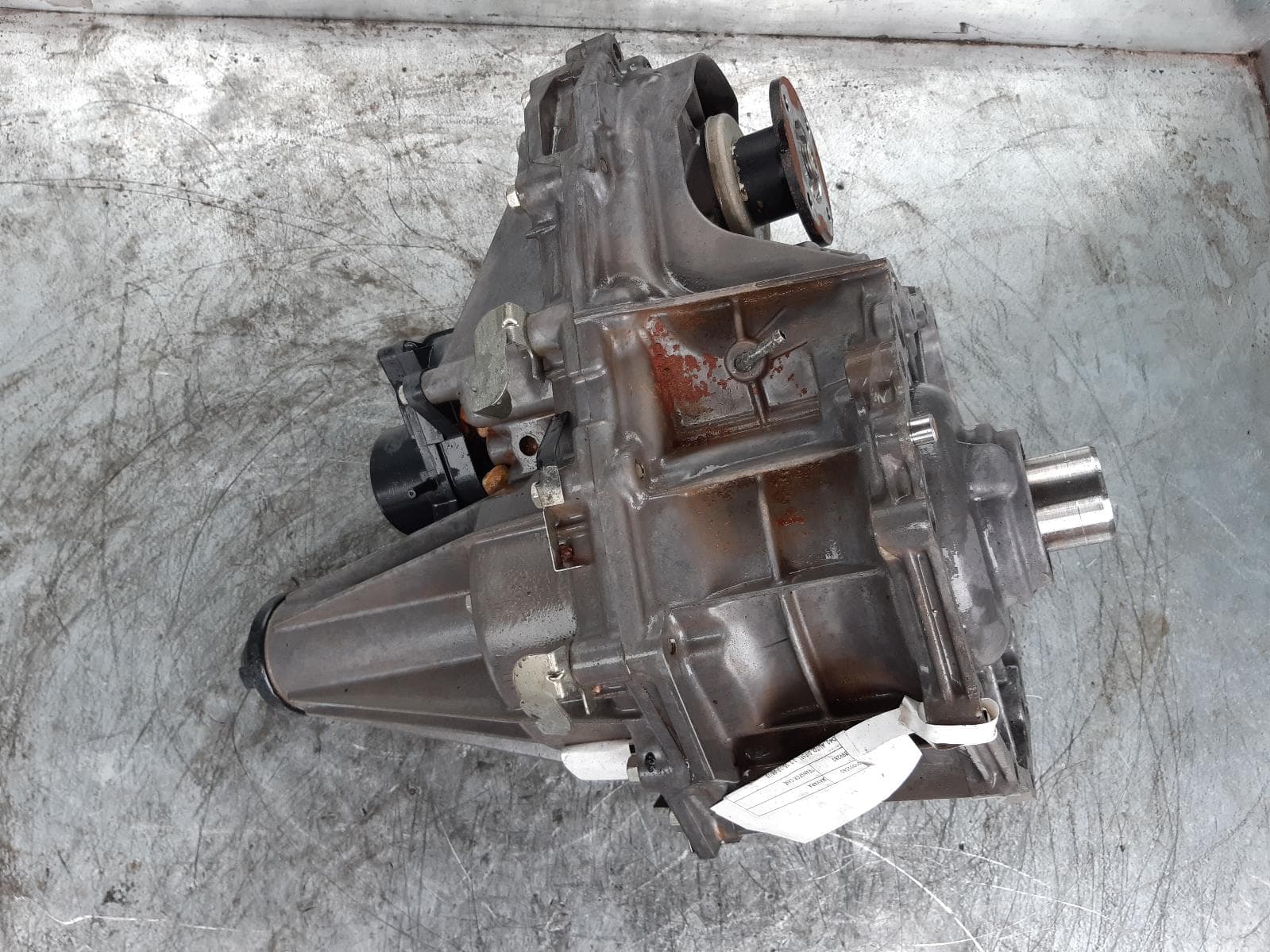 Used auto part listing image: 2014 NISSAN NAVARA TRANSFER CASE D40, AUTO, DIESEL, 3.0, 05/10-08/15 0000096988