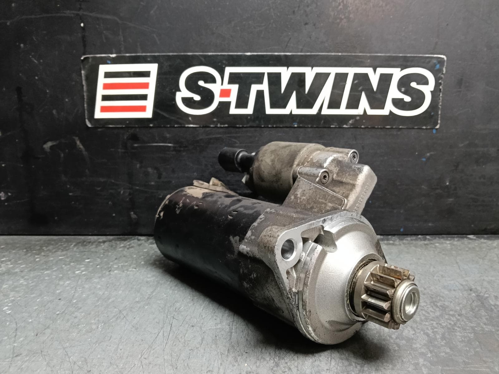 Used auto part listing image: 2020 VOLKSWAGEN TRANSPORTER STARTER DIESEL, 2.0, AUTO T/M, T6, 07/15-08/24 0000420257