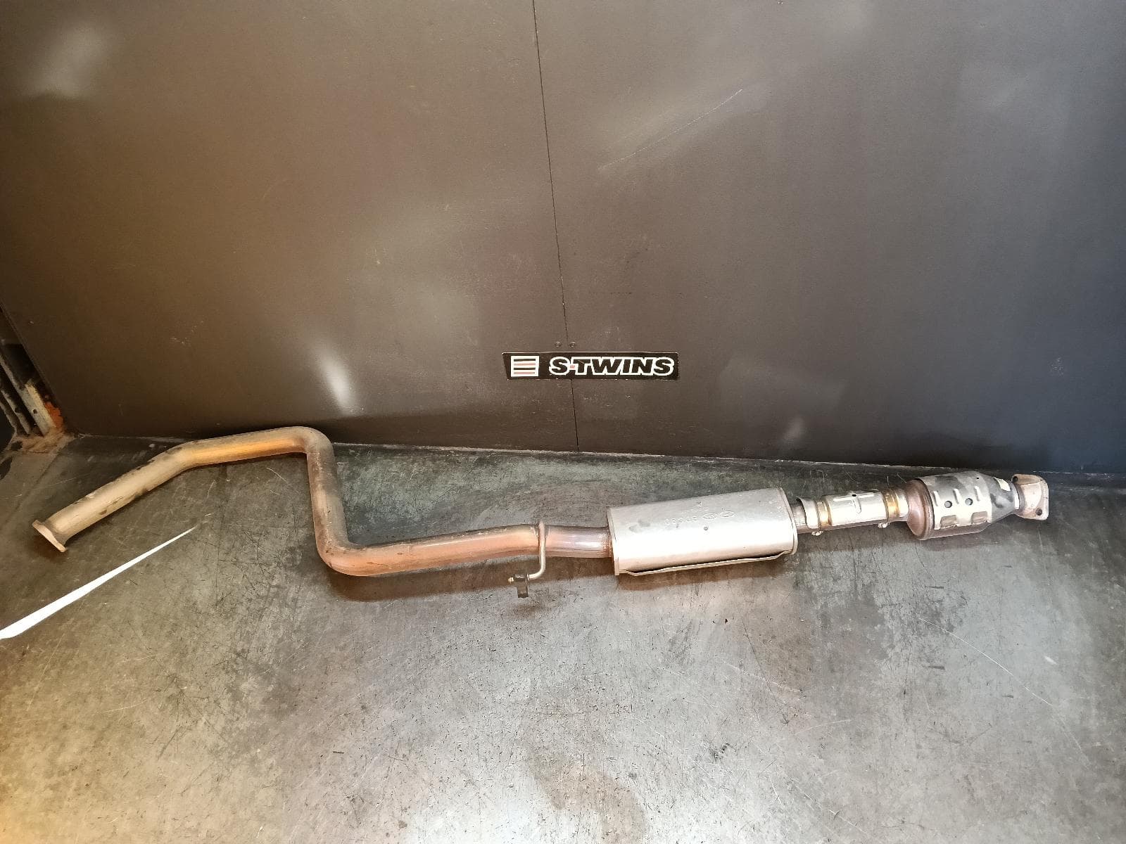 Used auto part listing image: 2020 KIA CERATO CATALYTIC CONVERTER UNDER CAR-CAT TYPE, 1.6, PETROL, BD, 09/18-09/24 0000412897