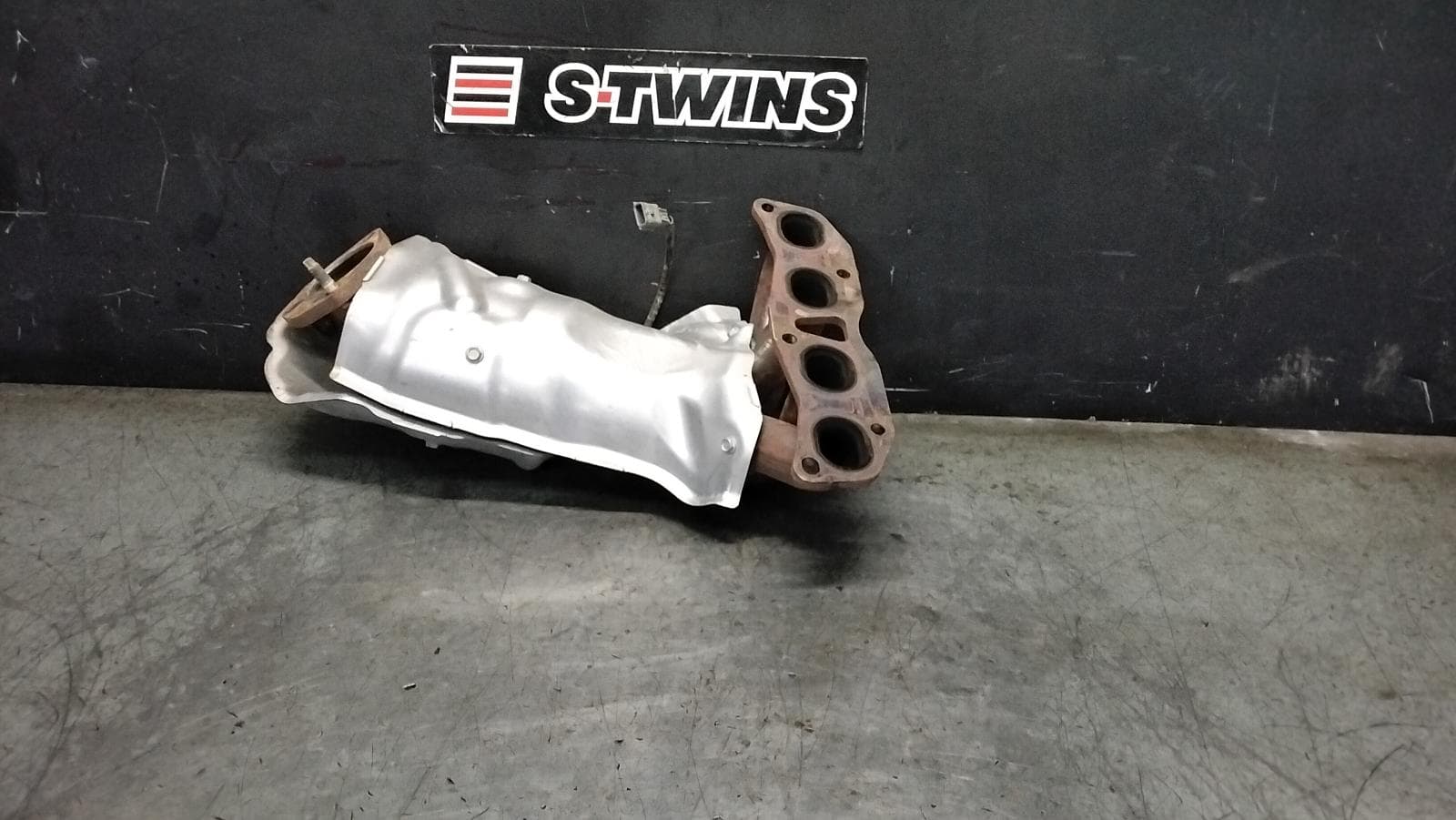 Used auto part listing image: 2021 NISSAN XTRAIL CATALYTIC CONVERTER MANIFOLD-CAT TYPE, 2.5, PETROL, T32, 02/14-07/22 0000415732