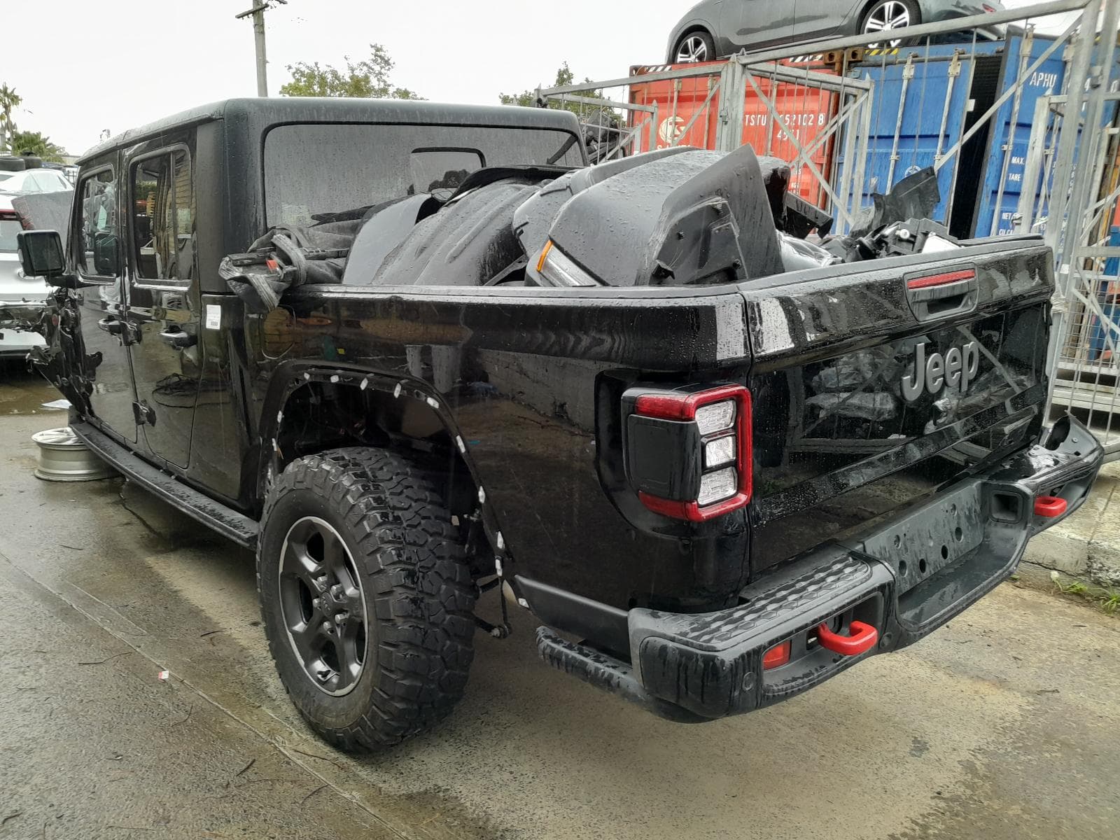 Featured wrecking vehicle: 2022 JEEP GLADIATOR (stock 4906)